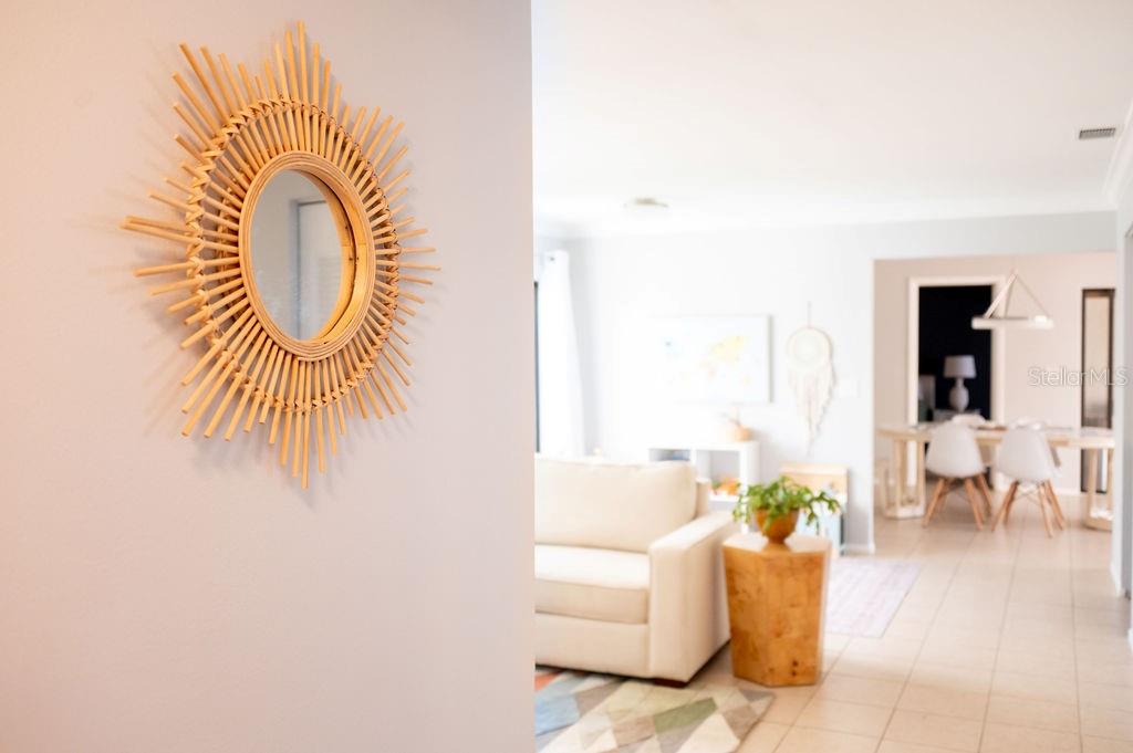 GLEN OAKS MANOR HOMES PHASE 1 - Residential Lease