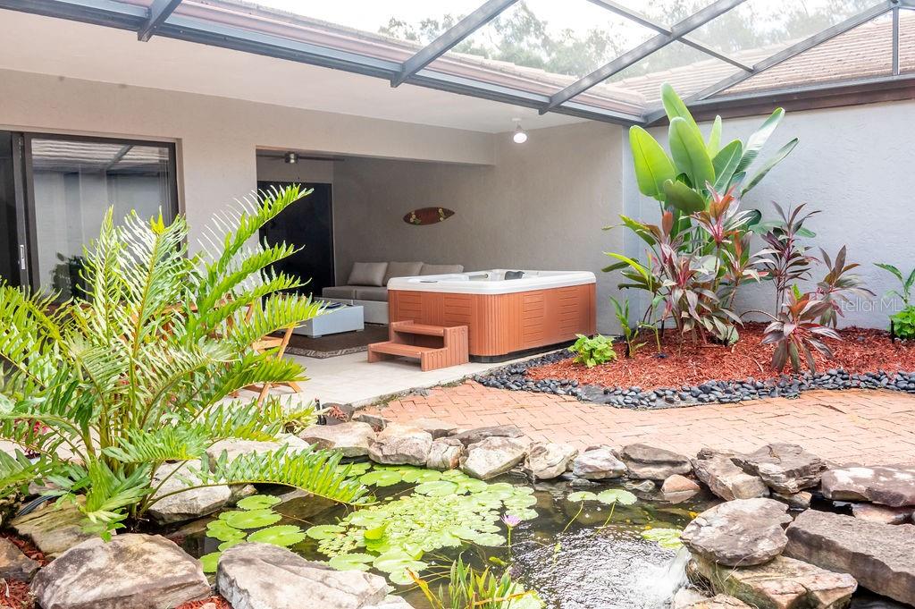 SEASONAL SPECIAL!! AVAILABLE JANUARY 2026! CALL TODAY!
Furnished 2-Bedroom Villa with Hot Tub in Glen Oaks Manor
Enjoy easy living in this turn-key furnished 2-bedroom, 2-bathroom villa located in the peaceful Glen Oaks Manor community in Sarasota. This home features 1,630 sq. ft. of comfortable living space with an open layout filled with natural light.
The spacious living area opens to a private courtyard with a hot tub, perfect for relaxing or outdoor dining. The primary bedroom also has direct access to the courtyard, creating a great indoor-outdoor flow.
Glen Oaks Manor is known for its beautiful oak trees, quiet walking paths, and scenic lakes. You’ll also enjoy a two-car garage and a convenient location close to I-75, downtown Sarasota, shopping, dining, and the beaches.
This home offers a comfortable and inviting lifestyle in one of Sarasota’s most desirable communities.
PROPERTY WILL BE AVAILABLE FOR LONG TERM APRIL 1,2026!