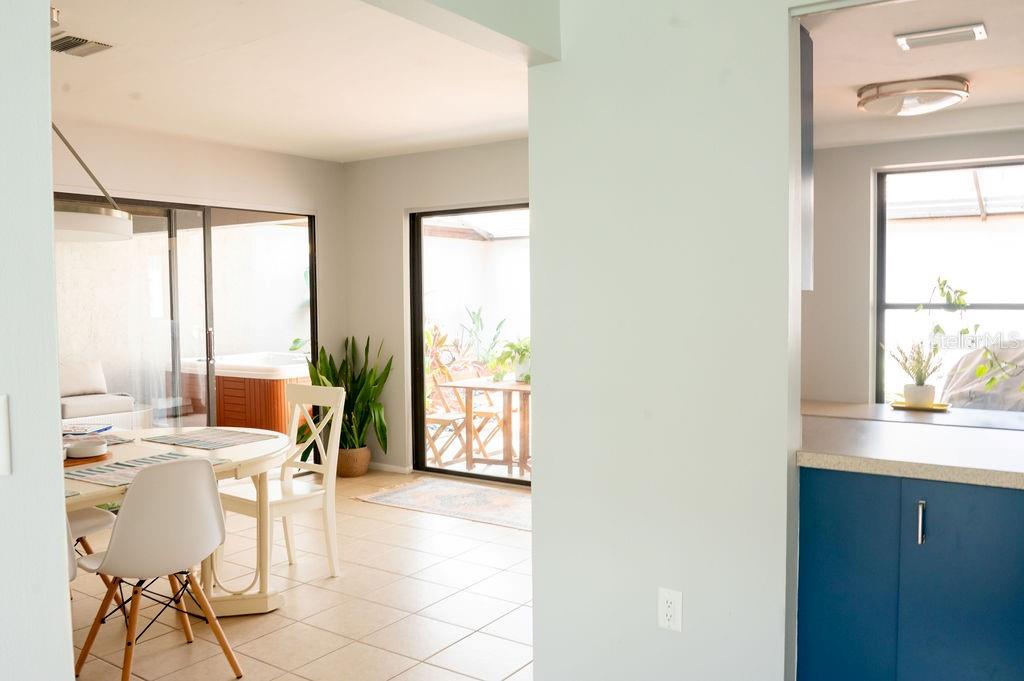 GLEN OAKS MANOR HOMES PHASE 1 - Residential Lease