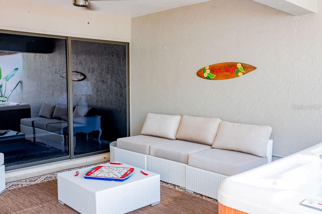 GLEN OAKS MANOR HOMES PHASE 1 - Residential Lease