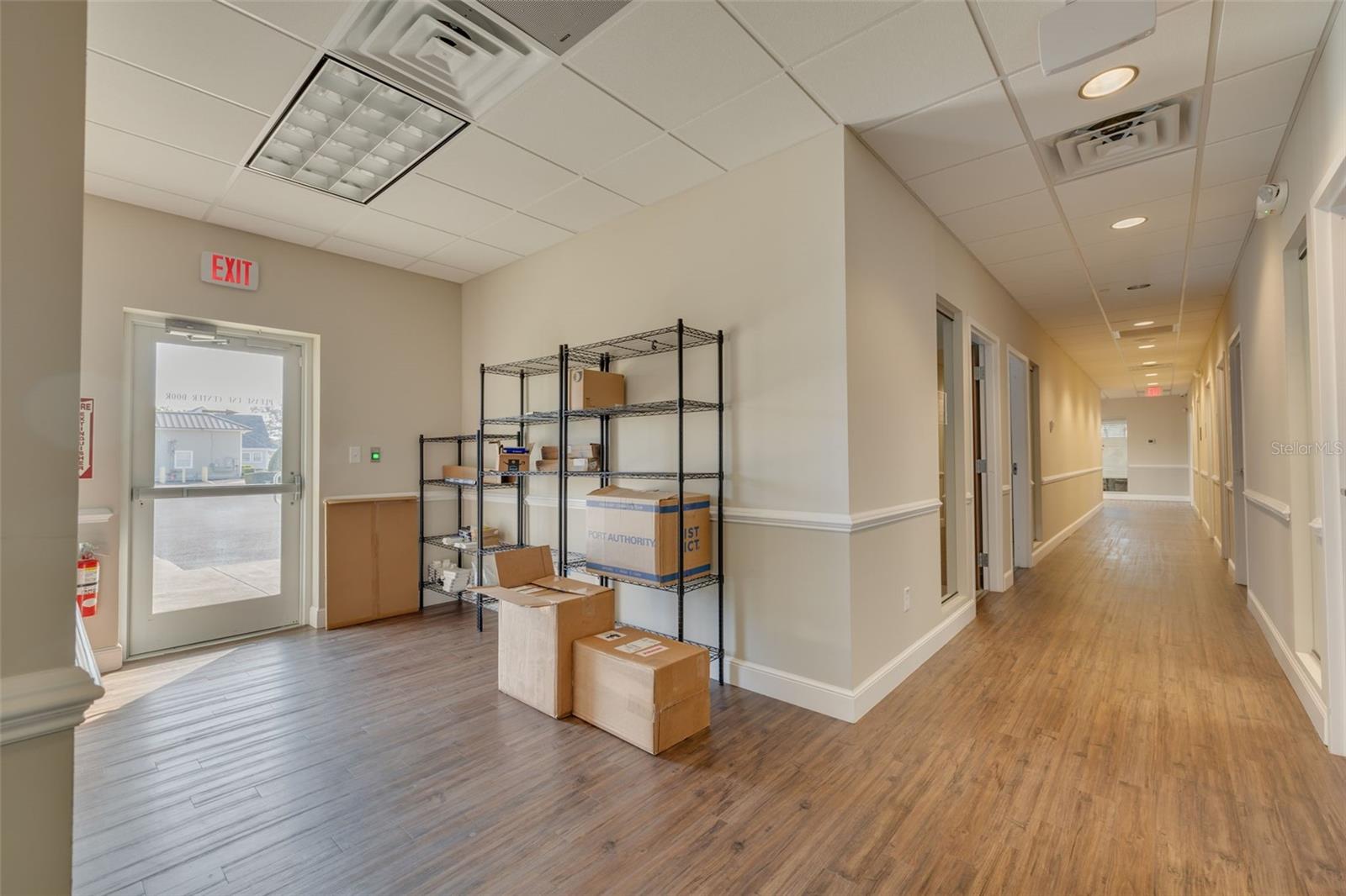 BELLEAIR - Commercial Sale