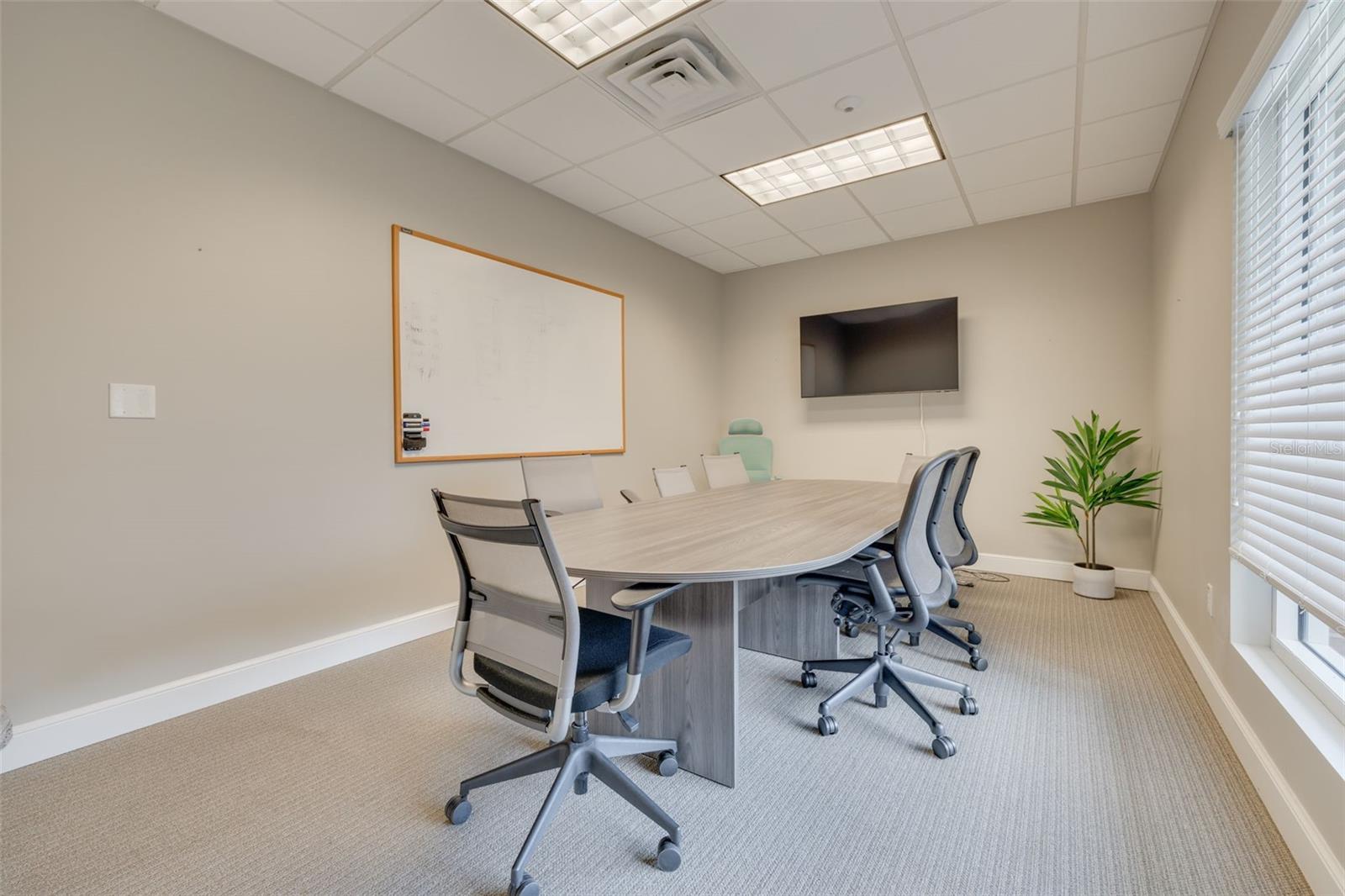 BELLEAIR - Commercial Sale