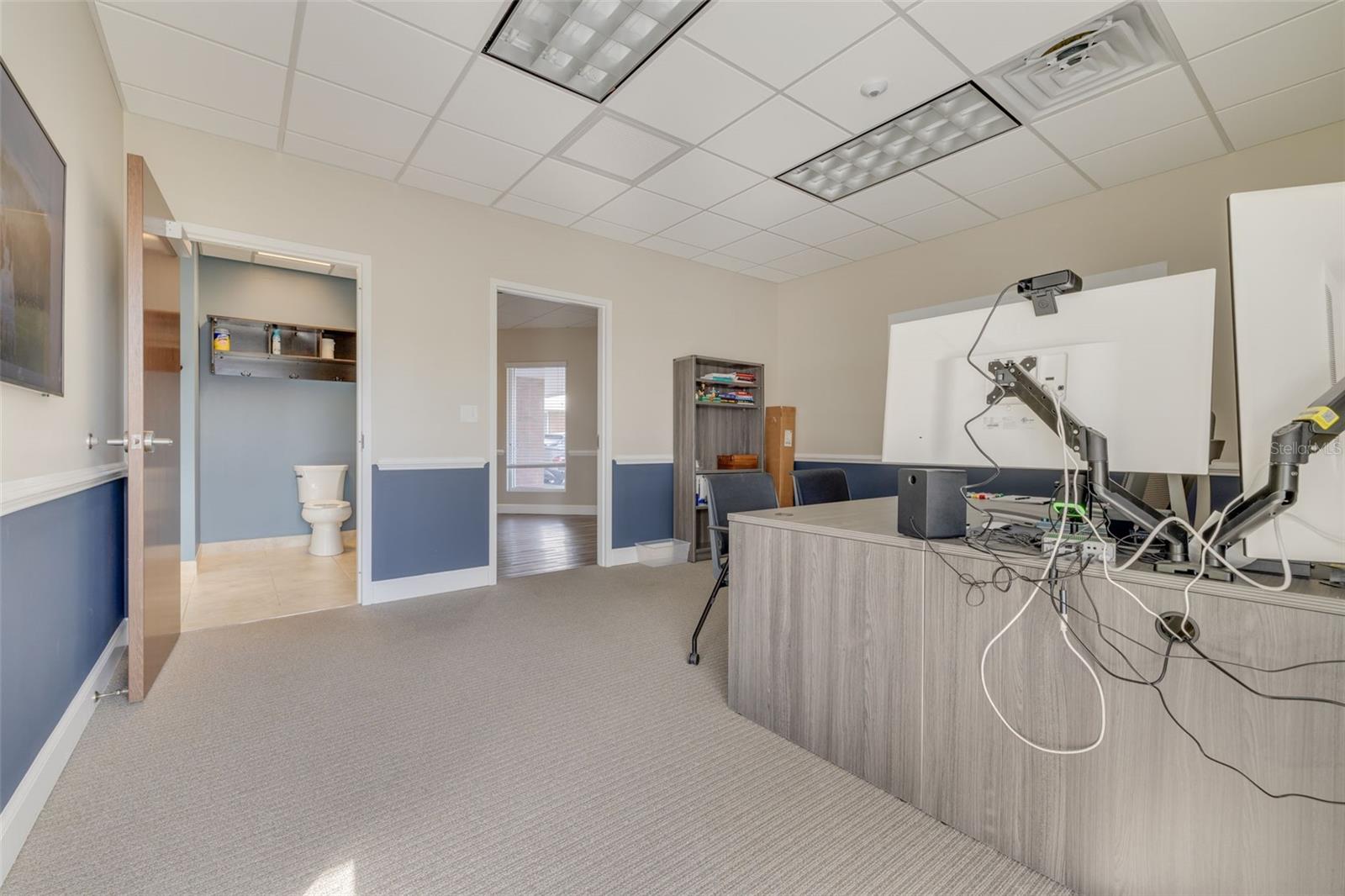 BELLEAIR - Commercial Sale