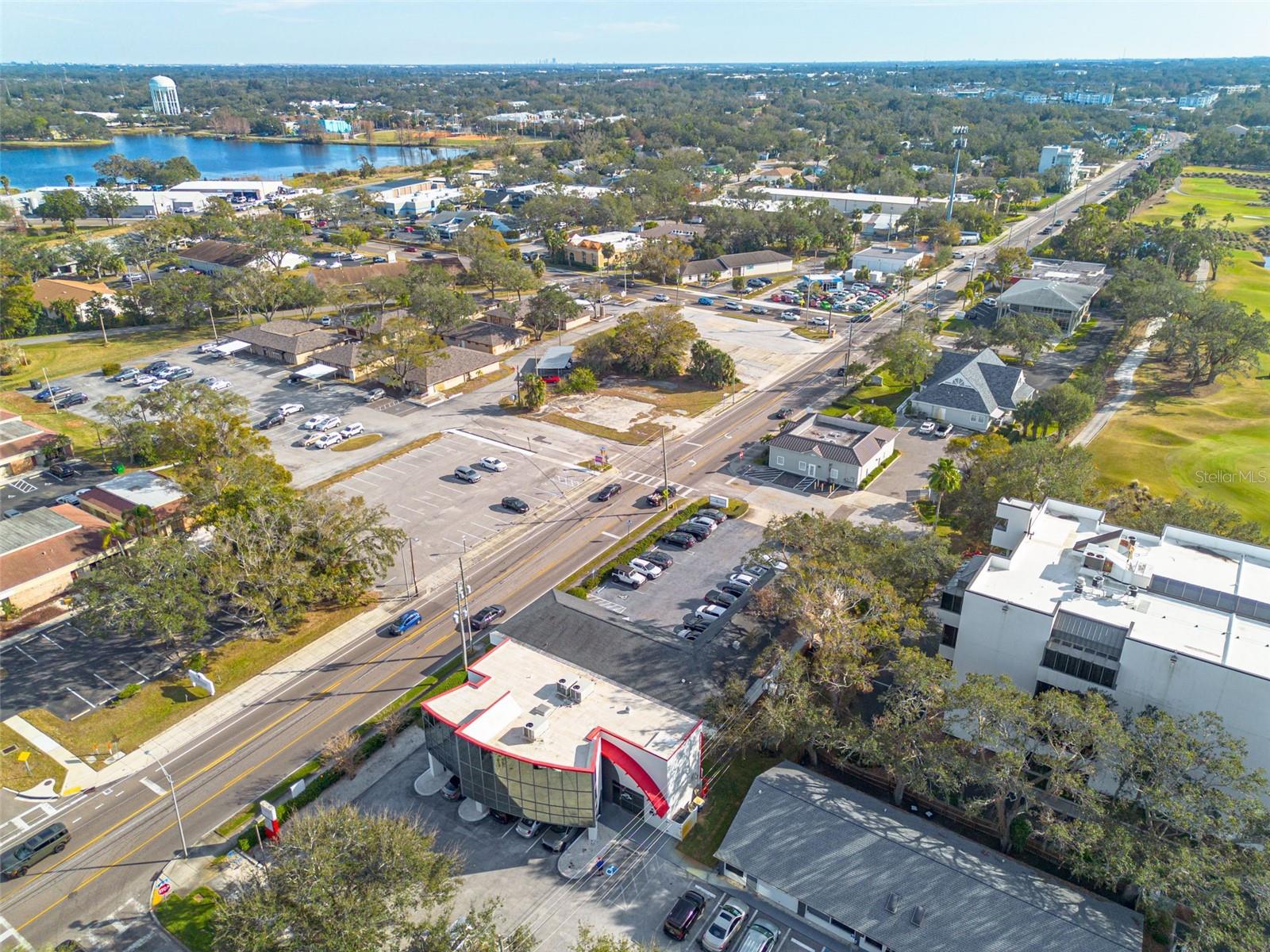 BELLEAIR - Commercial Sale