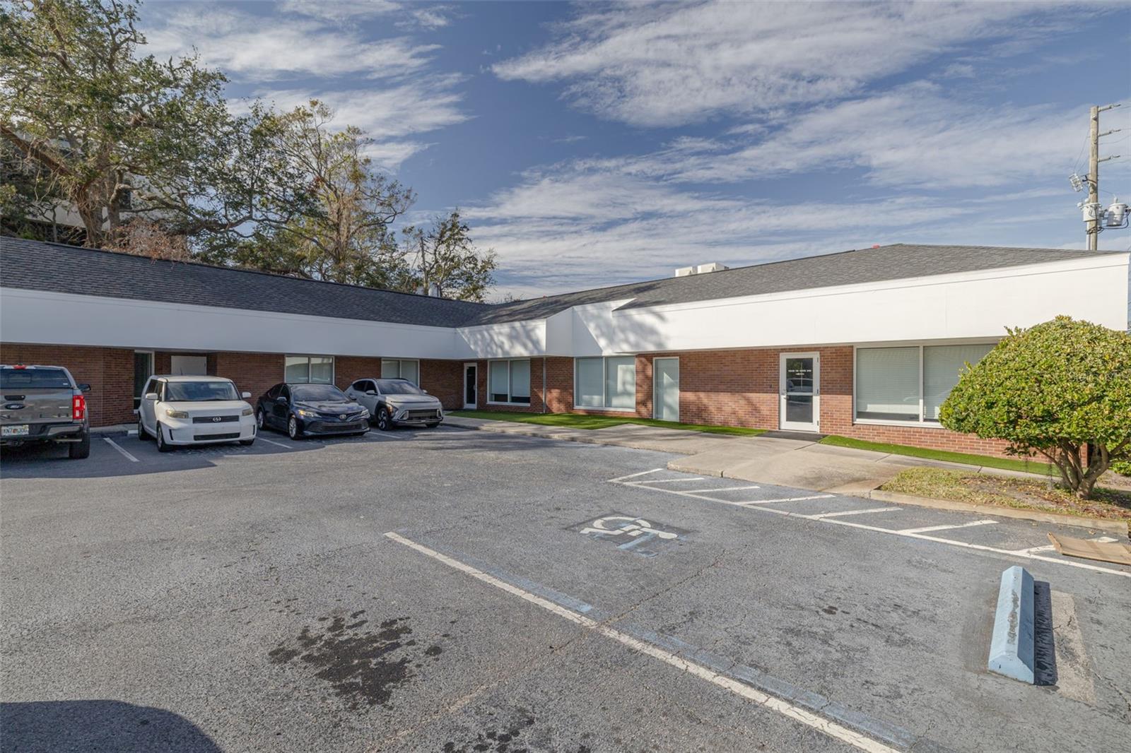 BELLEAIR - Commercial Sale