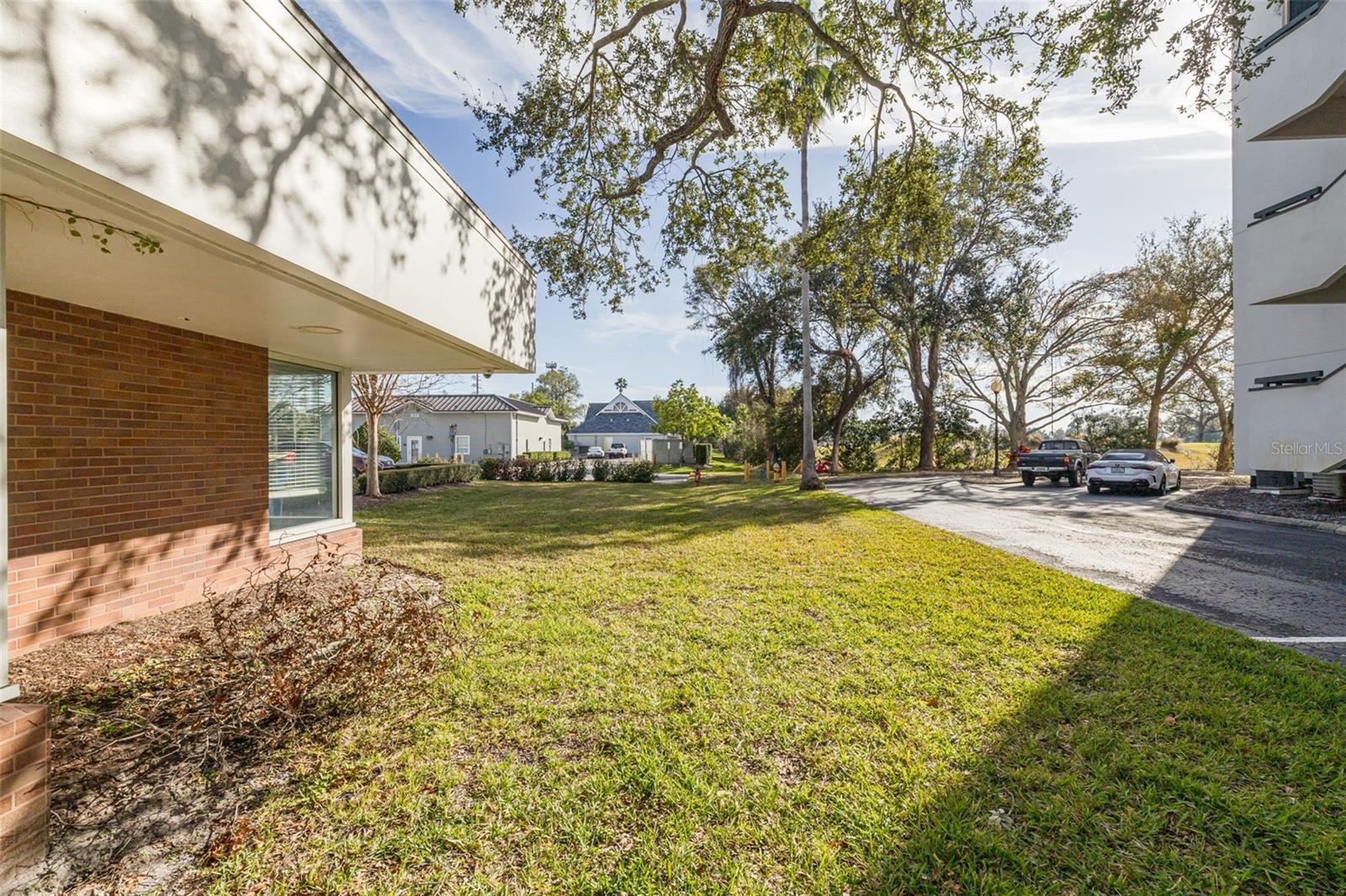 BELLEAIR - Commercial Sale