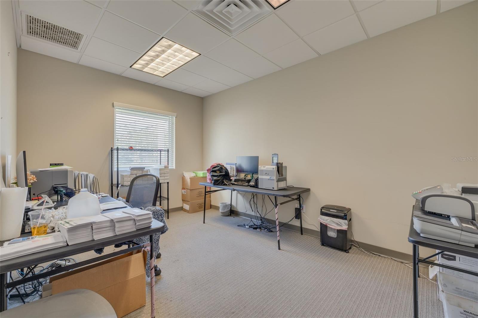 BELLEAIR - Commercial Sale