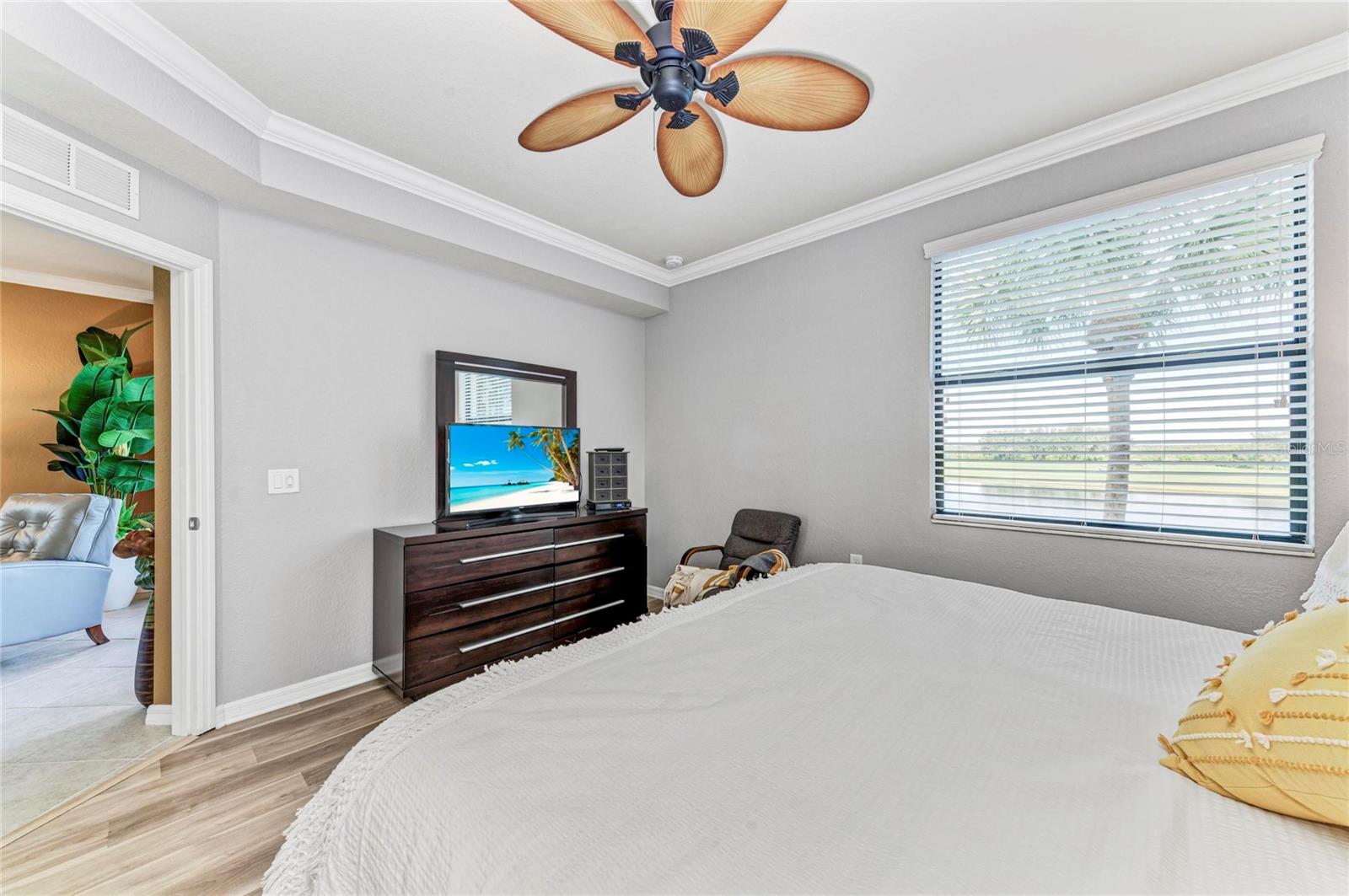 RIVER STRAND - Residential