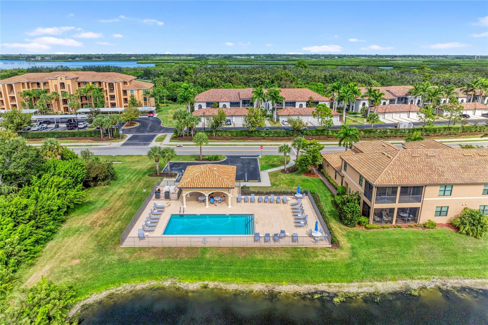 RIVER STRAND - Residential