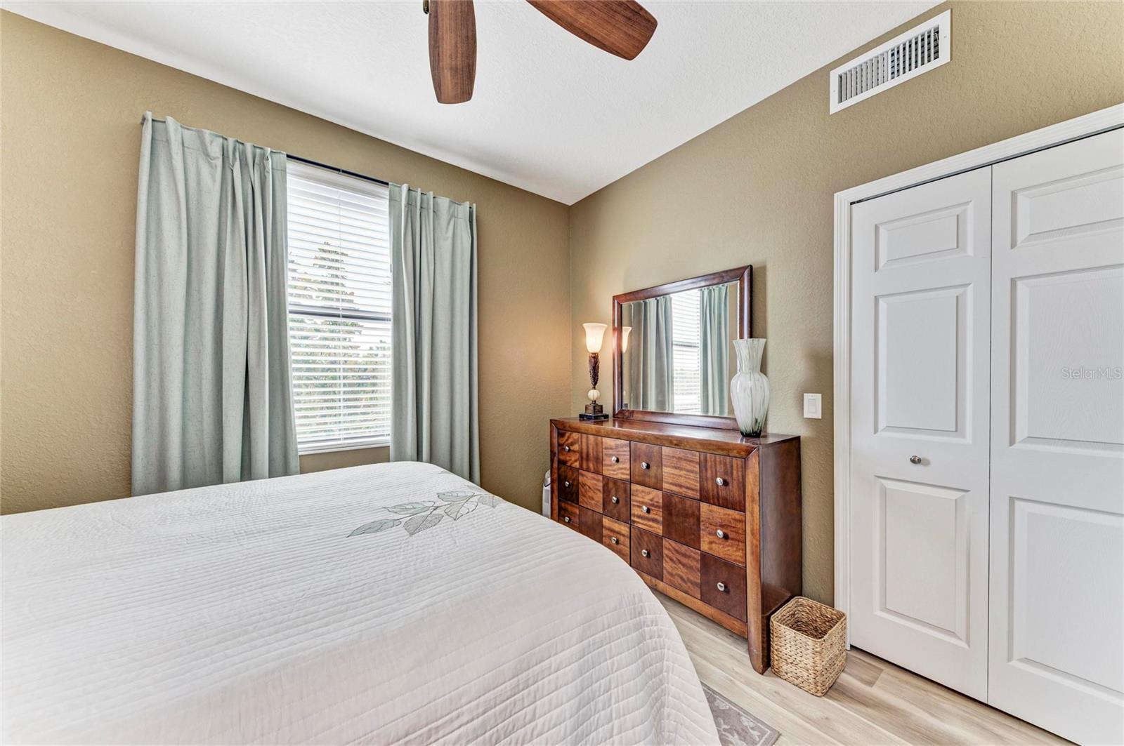 RIVER STRAND - Residential