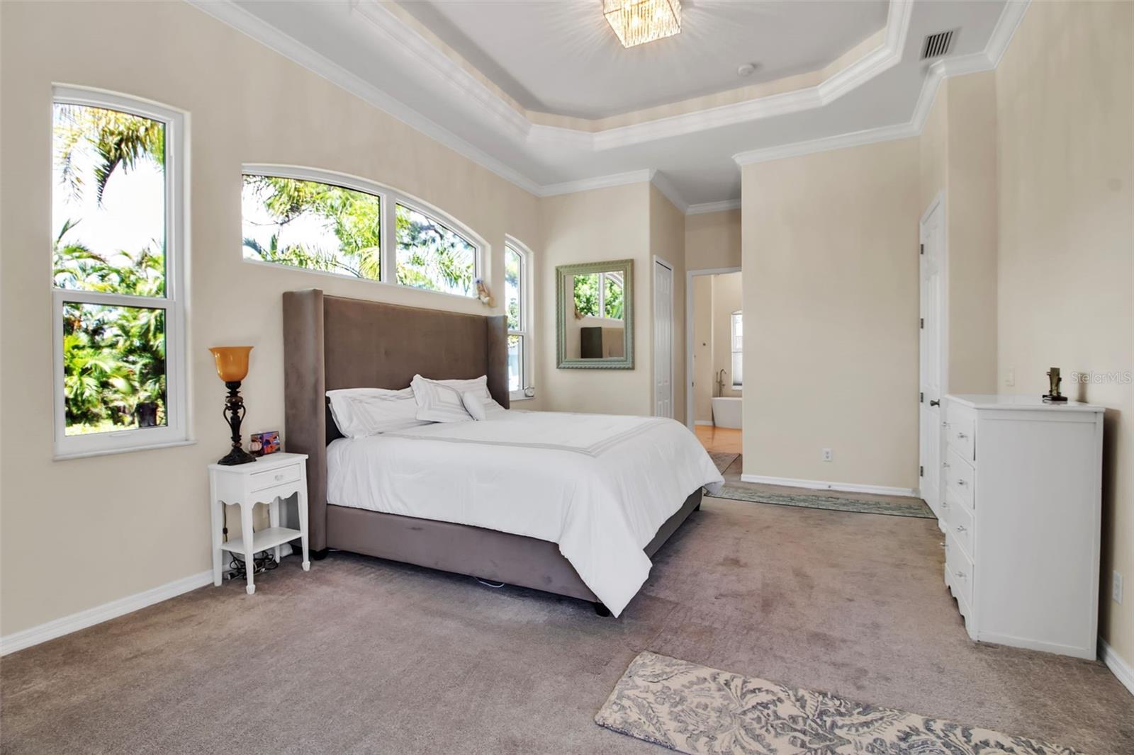 SOUTH VENICE - Residential