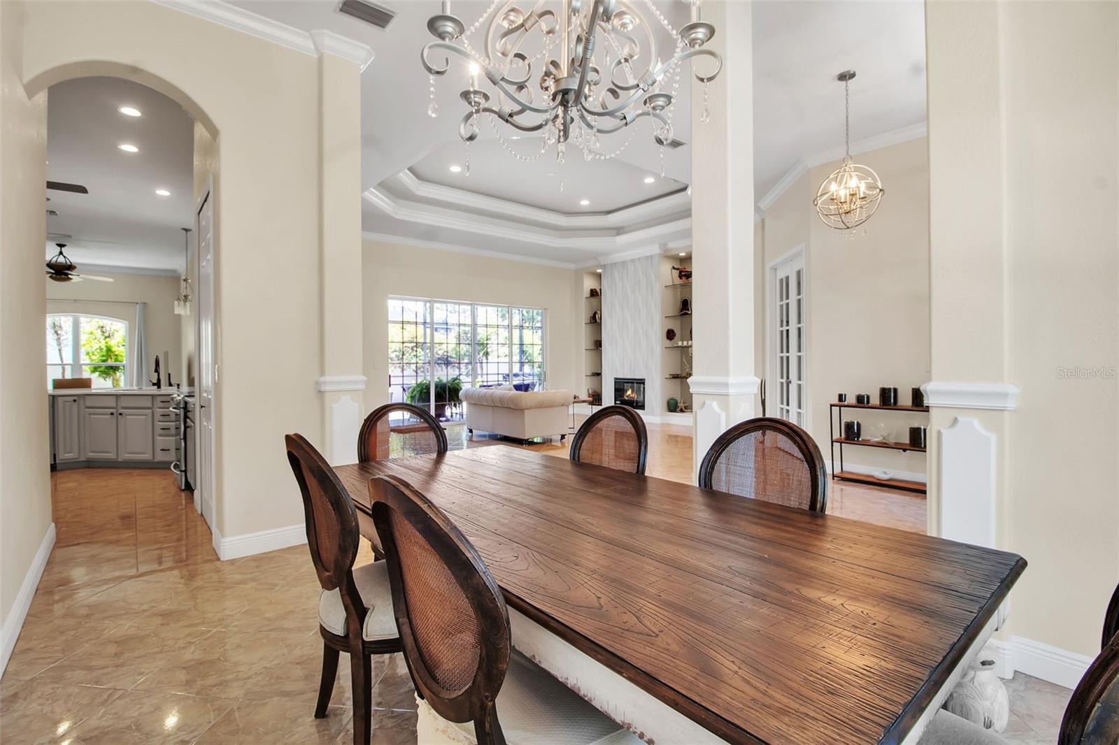 SOUTH VENICE - Residential