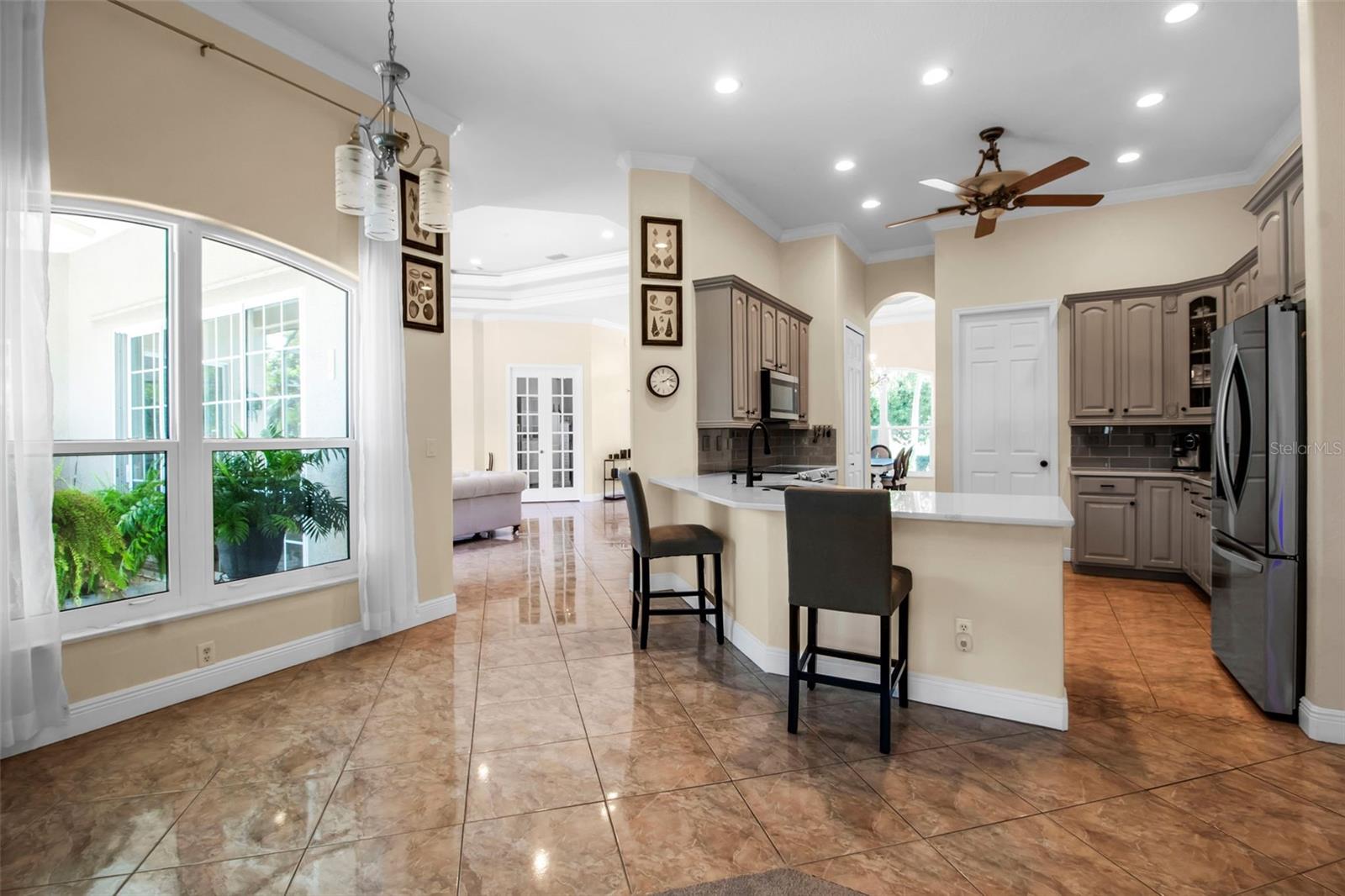 SOUTH VENICE - Residential