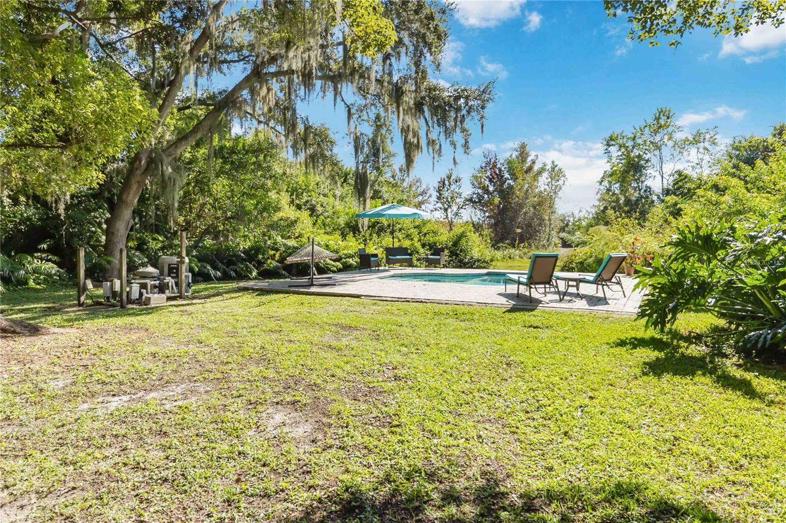 RUNNYMEDE - Residential