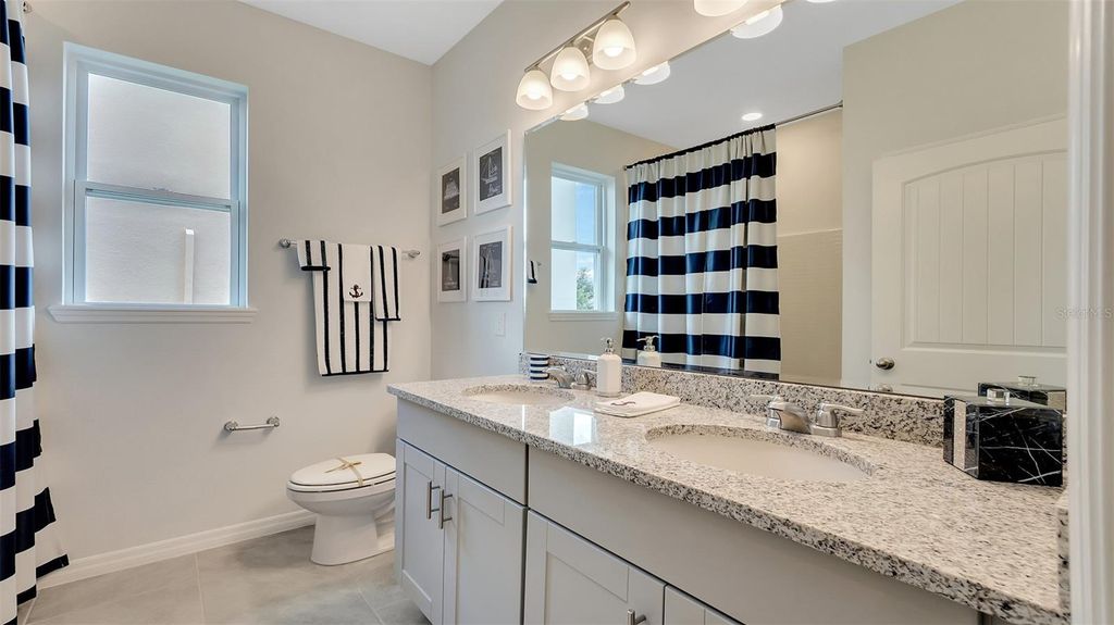 Photo of 2049 Ashwood Bluff Drive, Ocoee, FL 34761 (MLS # O6355348)