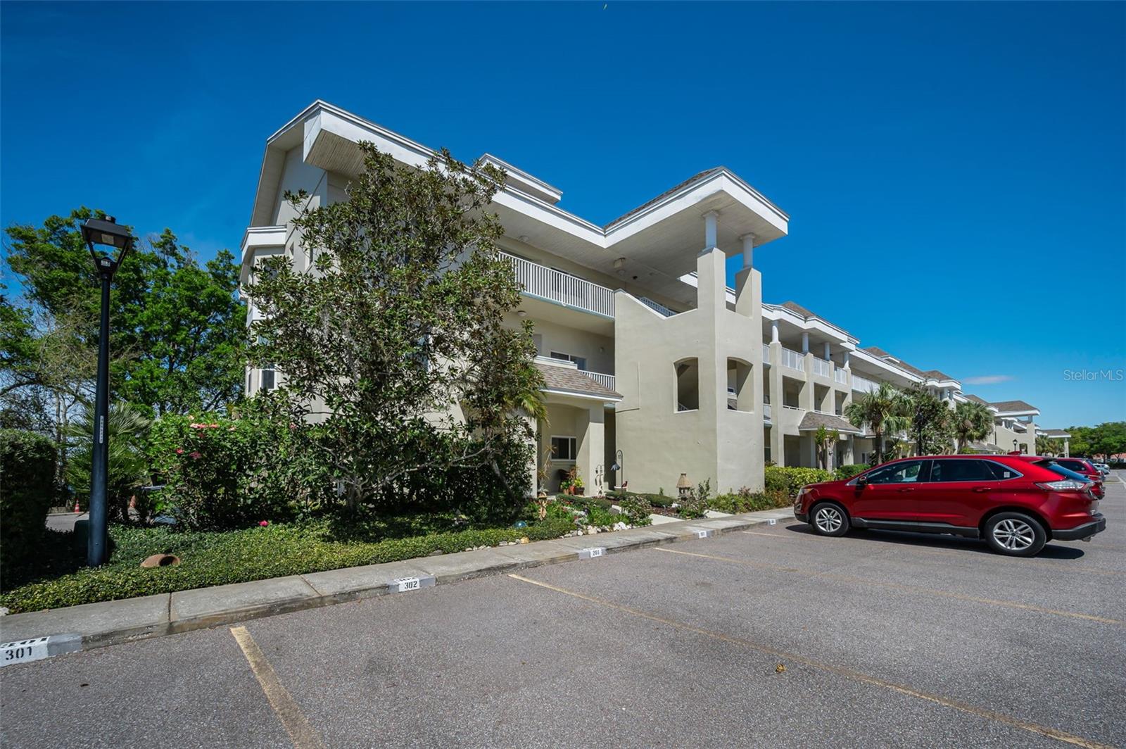 2210 UTOPIAN DRIVE E 203