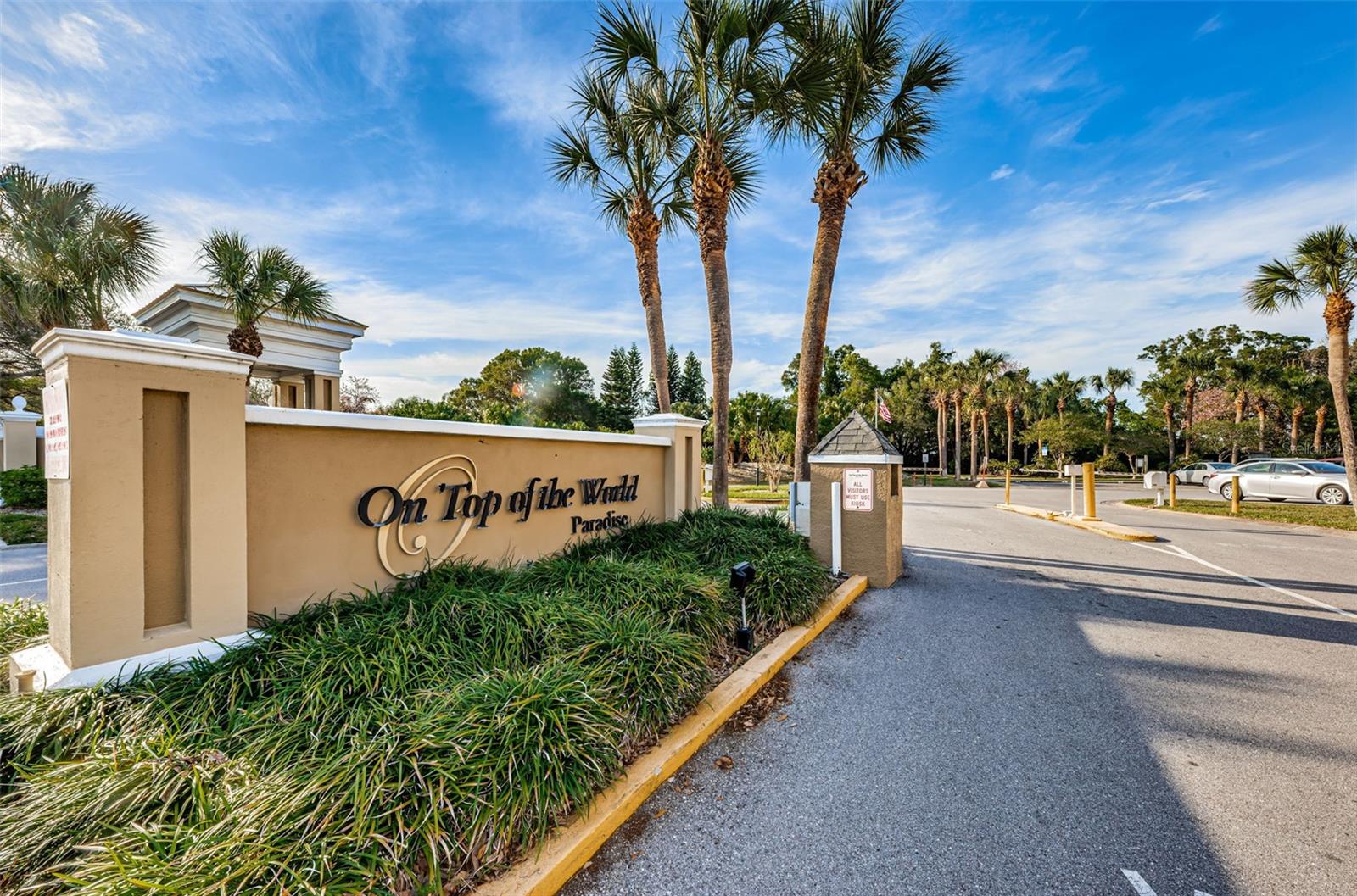 ON TOP OF THE WORLD - Residential