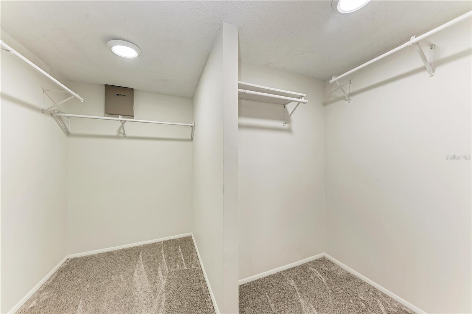 LOCKWOOD MEADOWS - Residential