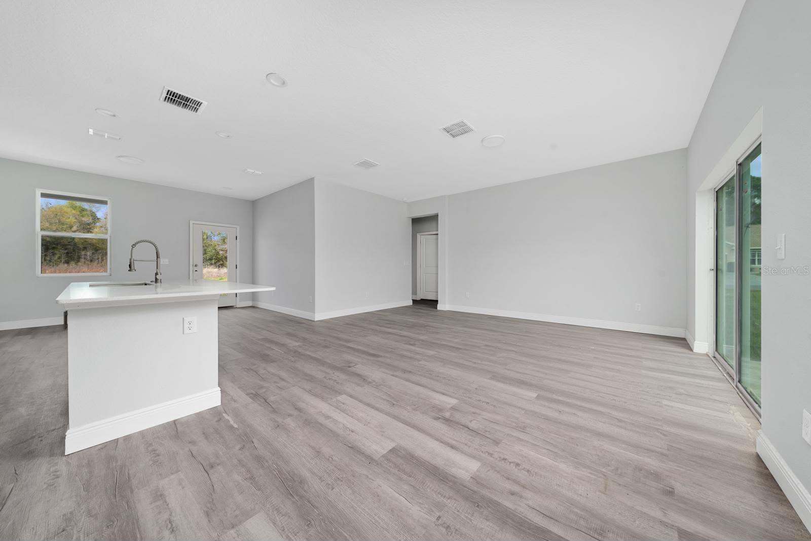 MARION OAKS UN 10 - Residential