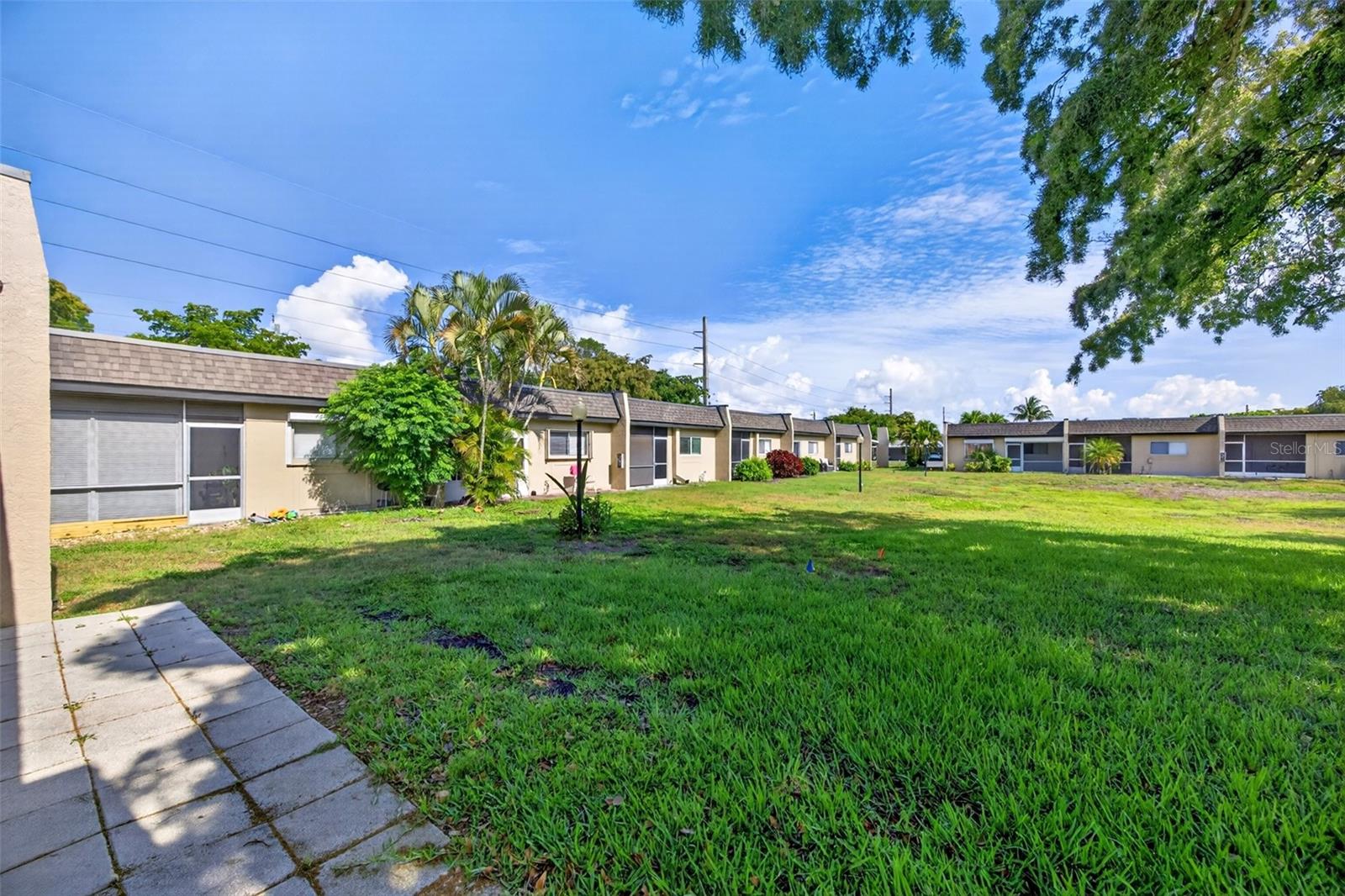 SOUTH POINTE VILLAS PH III - Residential