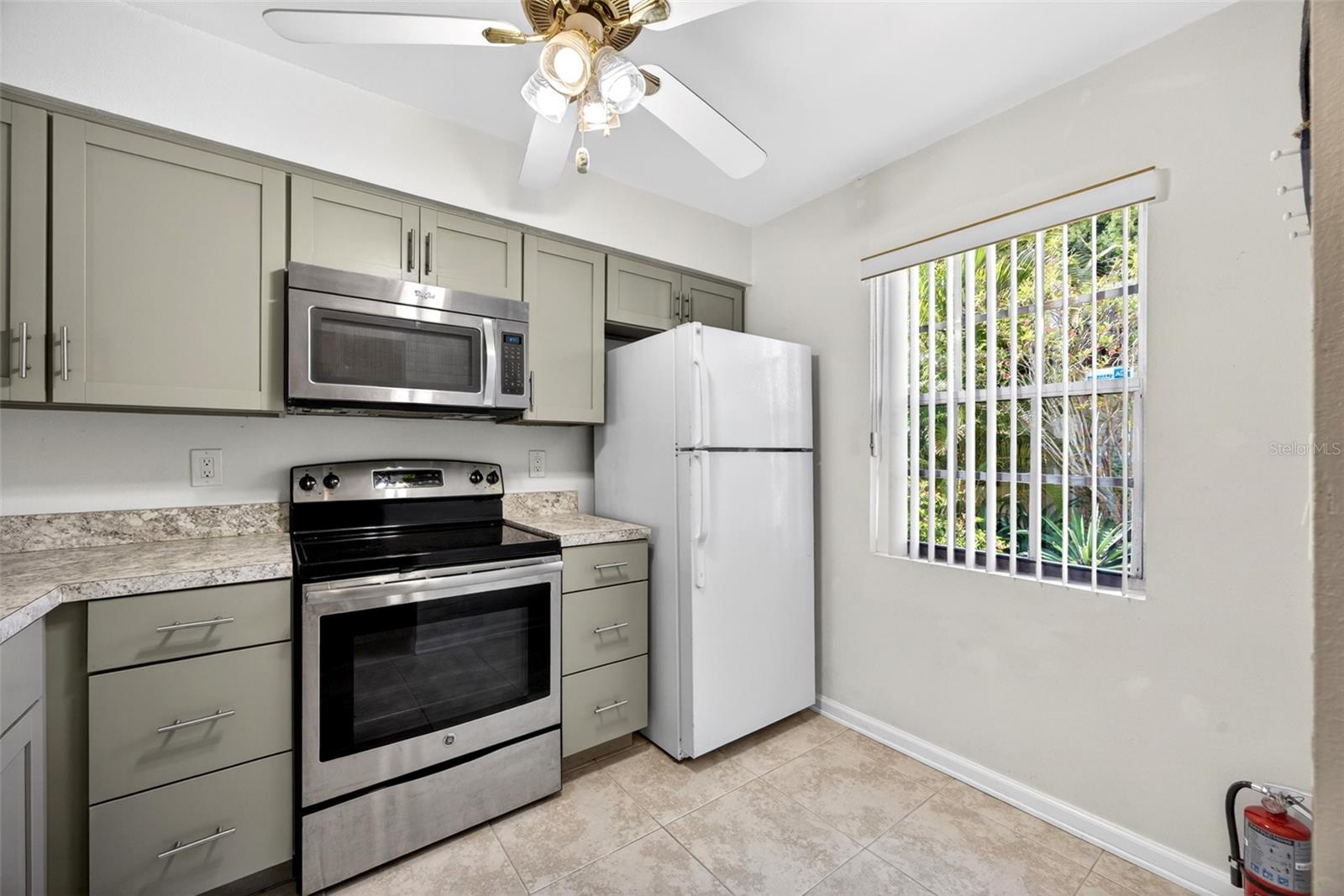 SOUTH POINTE VILLAS PH III - Residential