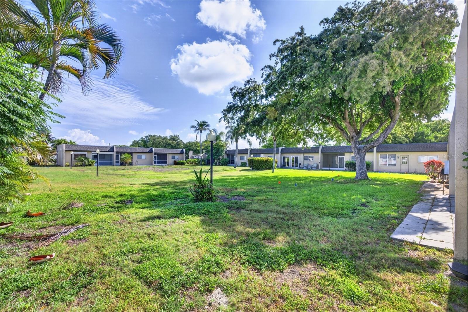 SOUTH POINTE VILLAS PH III - Residential