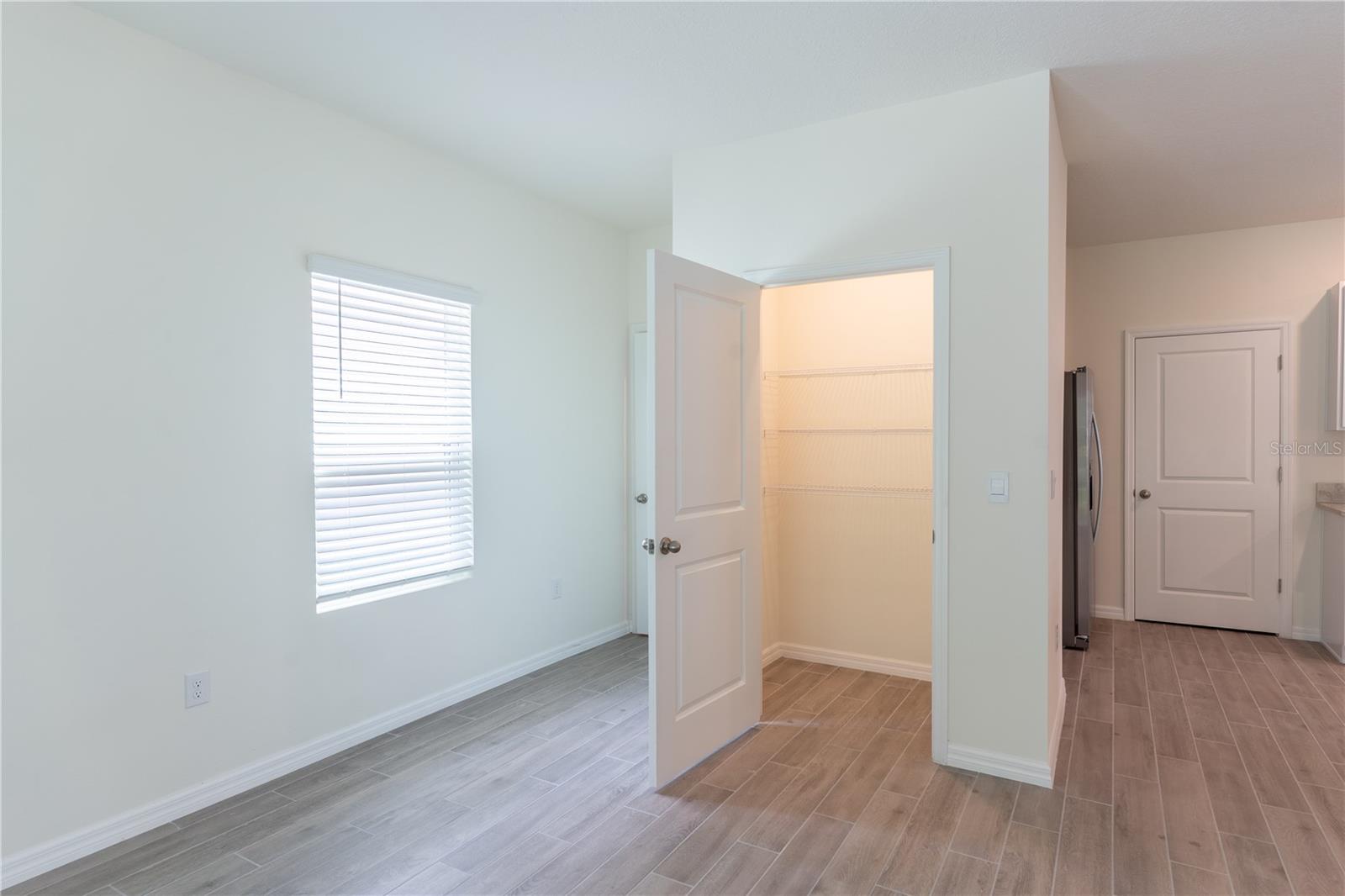 OAKS PRESERVE - Residential