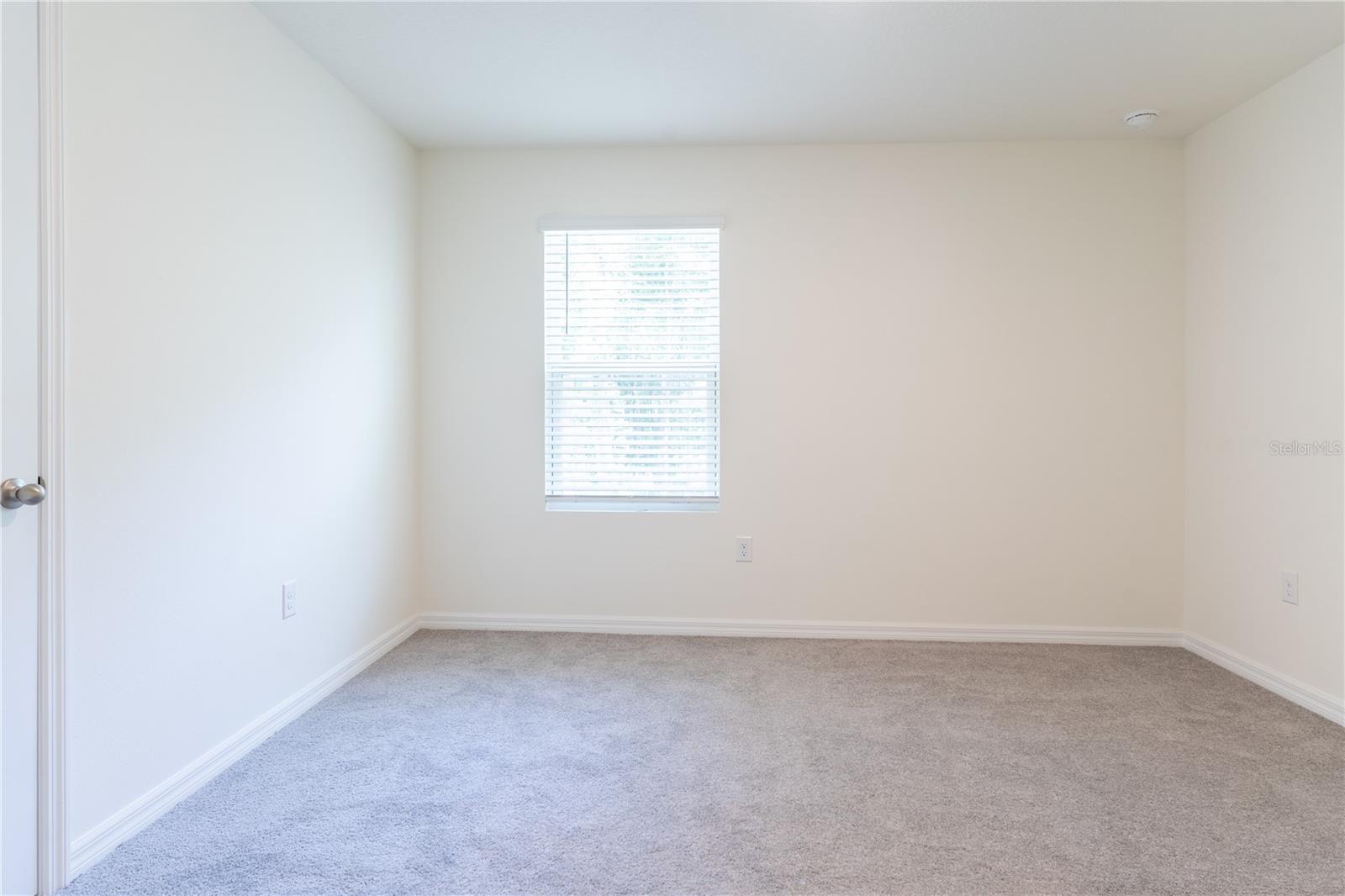 OAKS PRESERVE - Residential