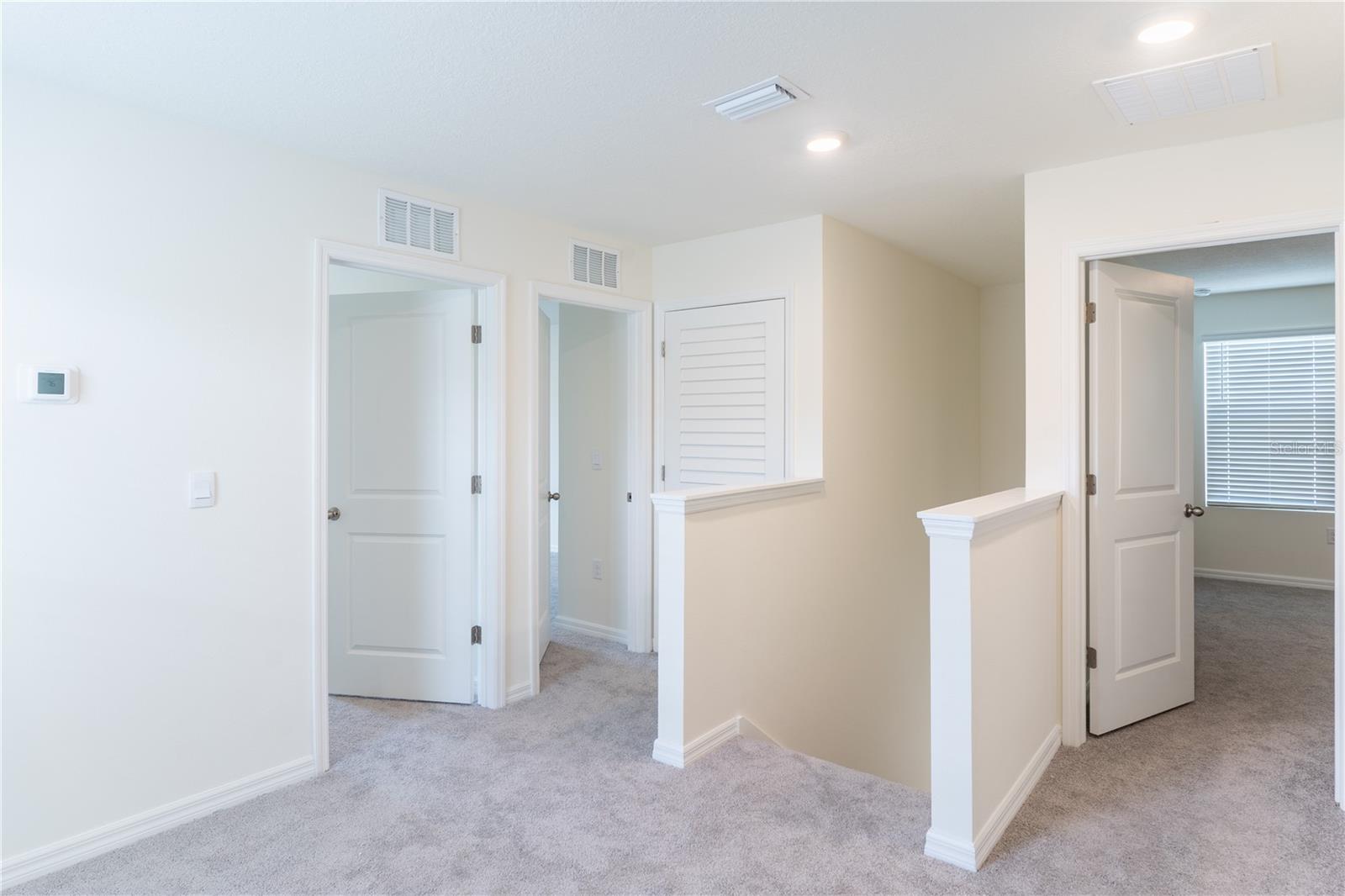 OAKS PRESERVE - Residential