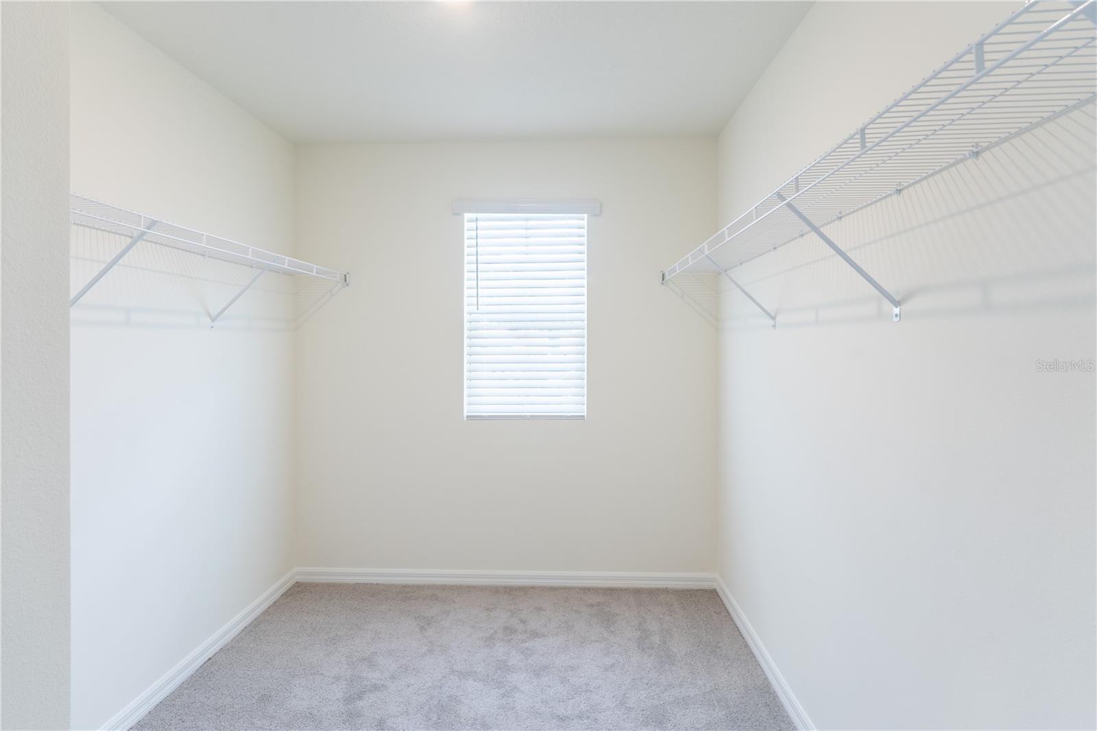 OAKS PRESERVE - Residential