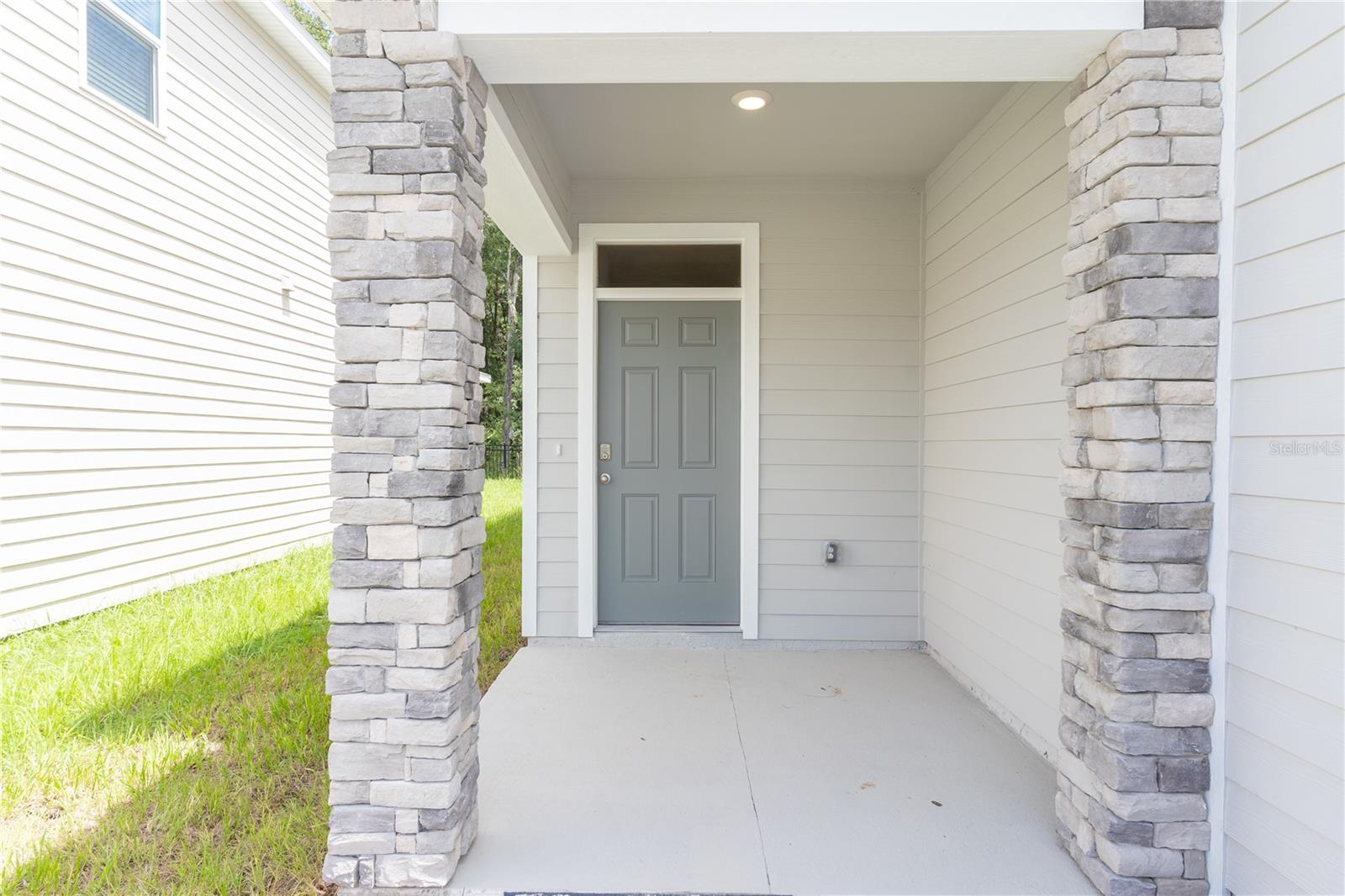 OAKS PRESERVE - Residential