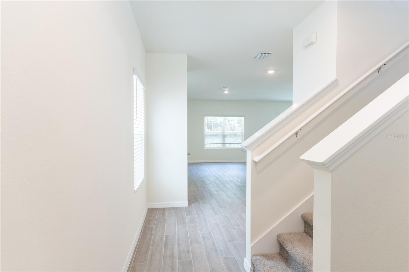 OAKS PRESERVE - Residential