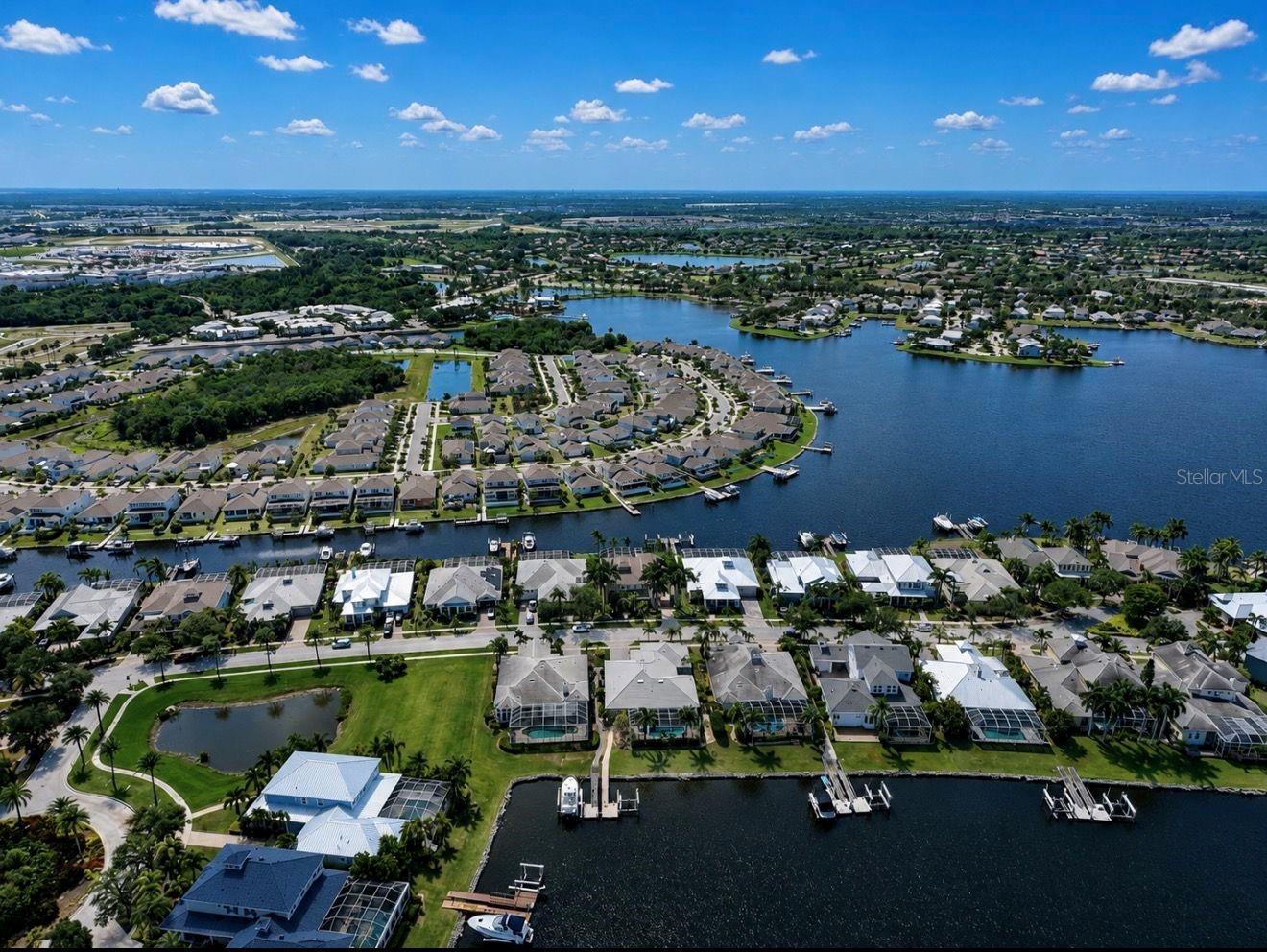 5416 MERRITT ISLAND DRIVE