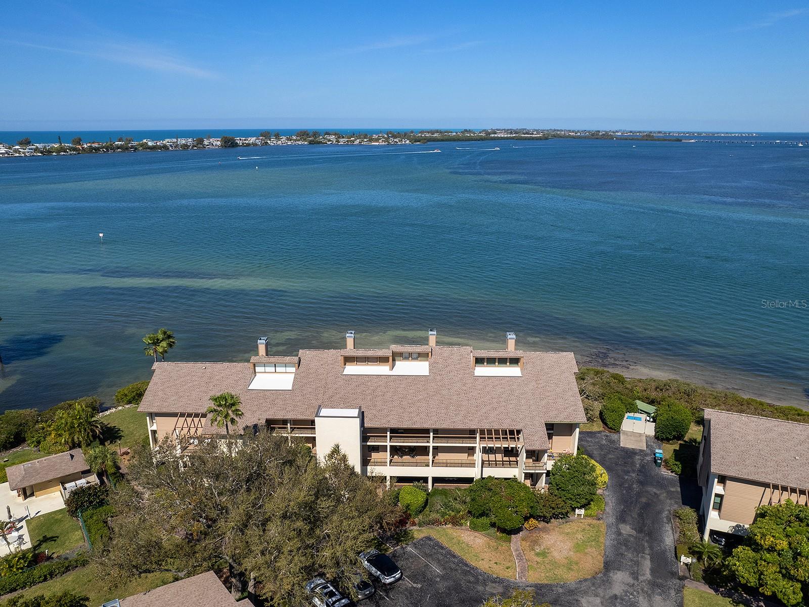 3860 MARINERS WAY 413