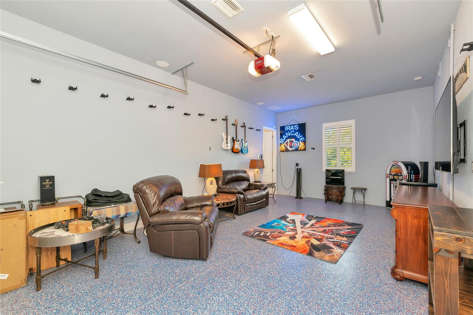 POMELLO PARK CONTINUED - Residential