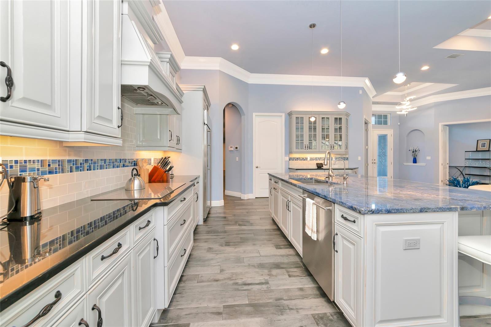 POMELLO PARK CONTINUED - Residential