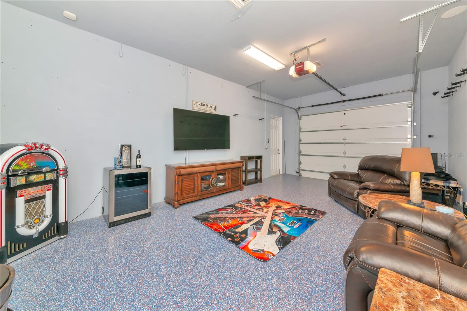 POMELLO PARK CONTINUED - Residential