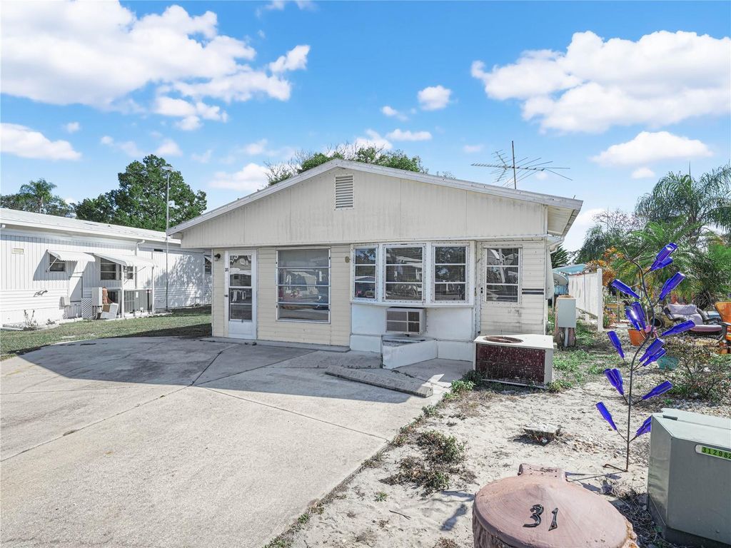 Photo of 31 Stonefly Circle, Lake Wales, FL 33898 (MLS # K4903273)
