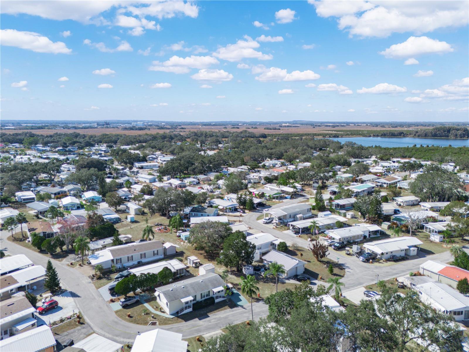 SADDLEBAG LAKE - Residential