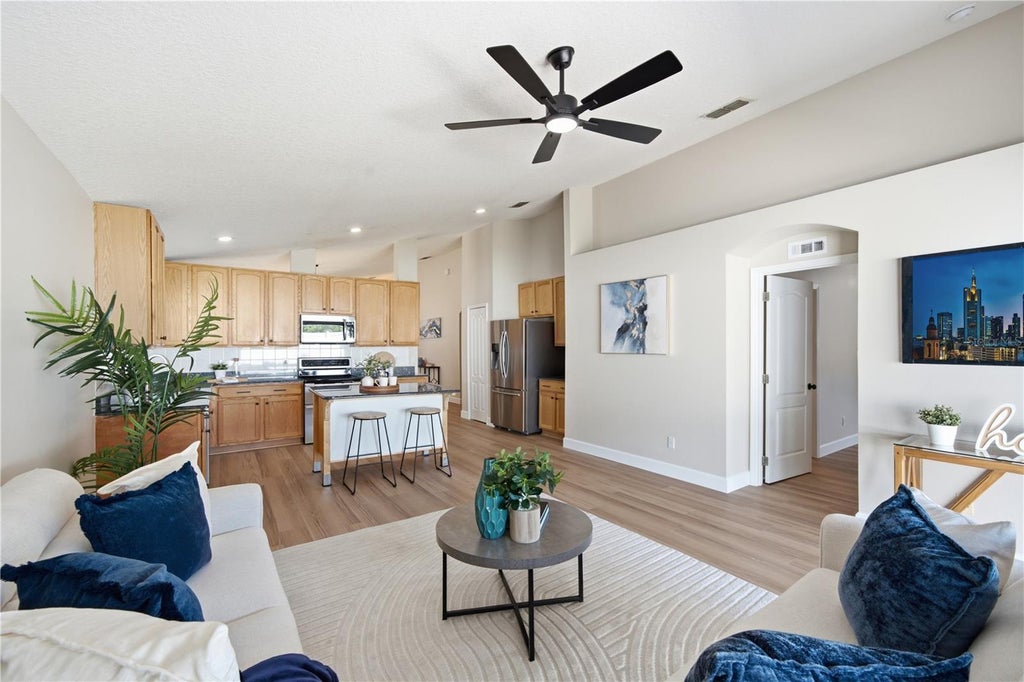 Photo of 2946 Star Grass Point, Oviedo, FL 32766 (MLS # O6422967)