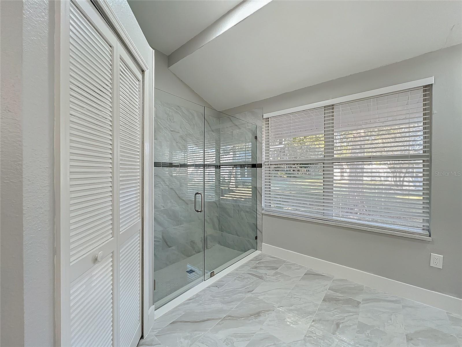 ALAFAYA WOODS PH 10 - Residential