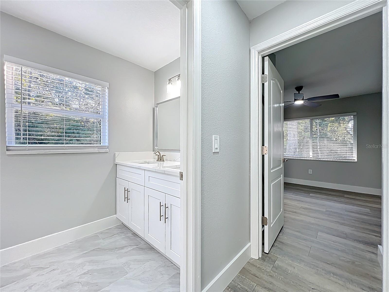 ALAFAYA WOODS PH 10 - Residential