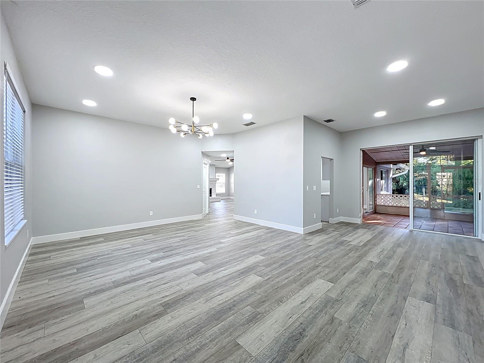 ALAFAYA WOODS PH 10 - Residential