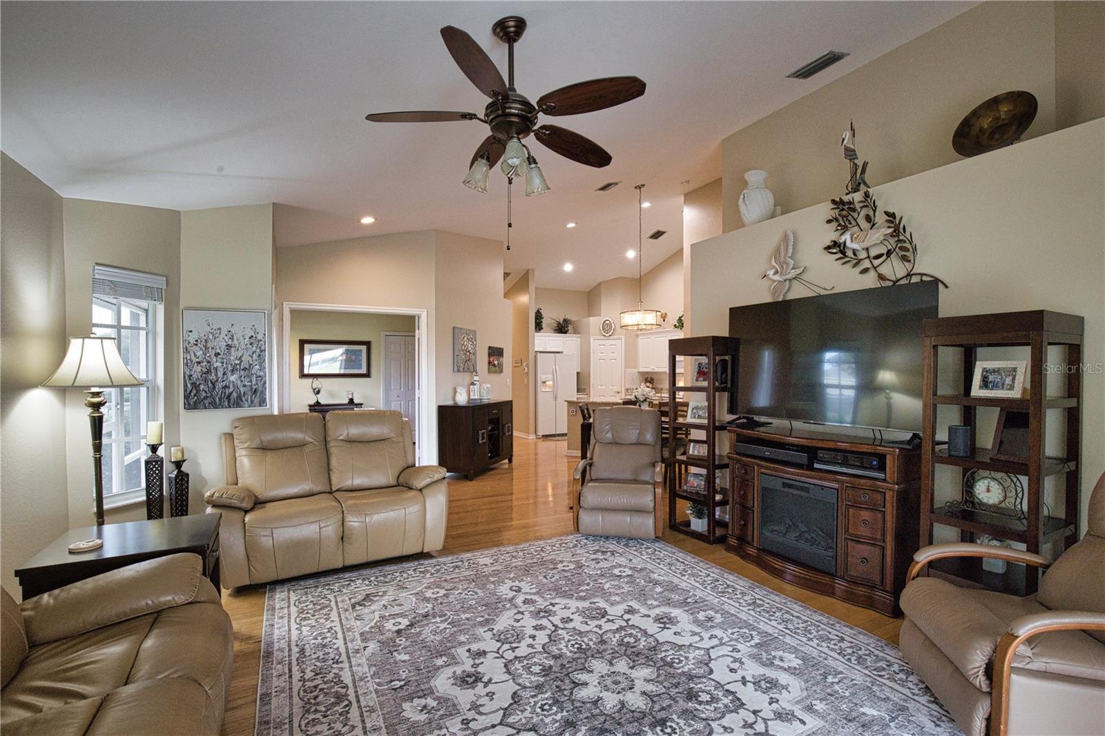 4258 FAIRWAY PLACE, NORTH PORT, FL, 34287 2 4258 FAIRWAY PLACE