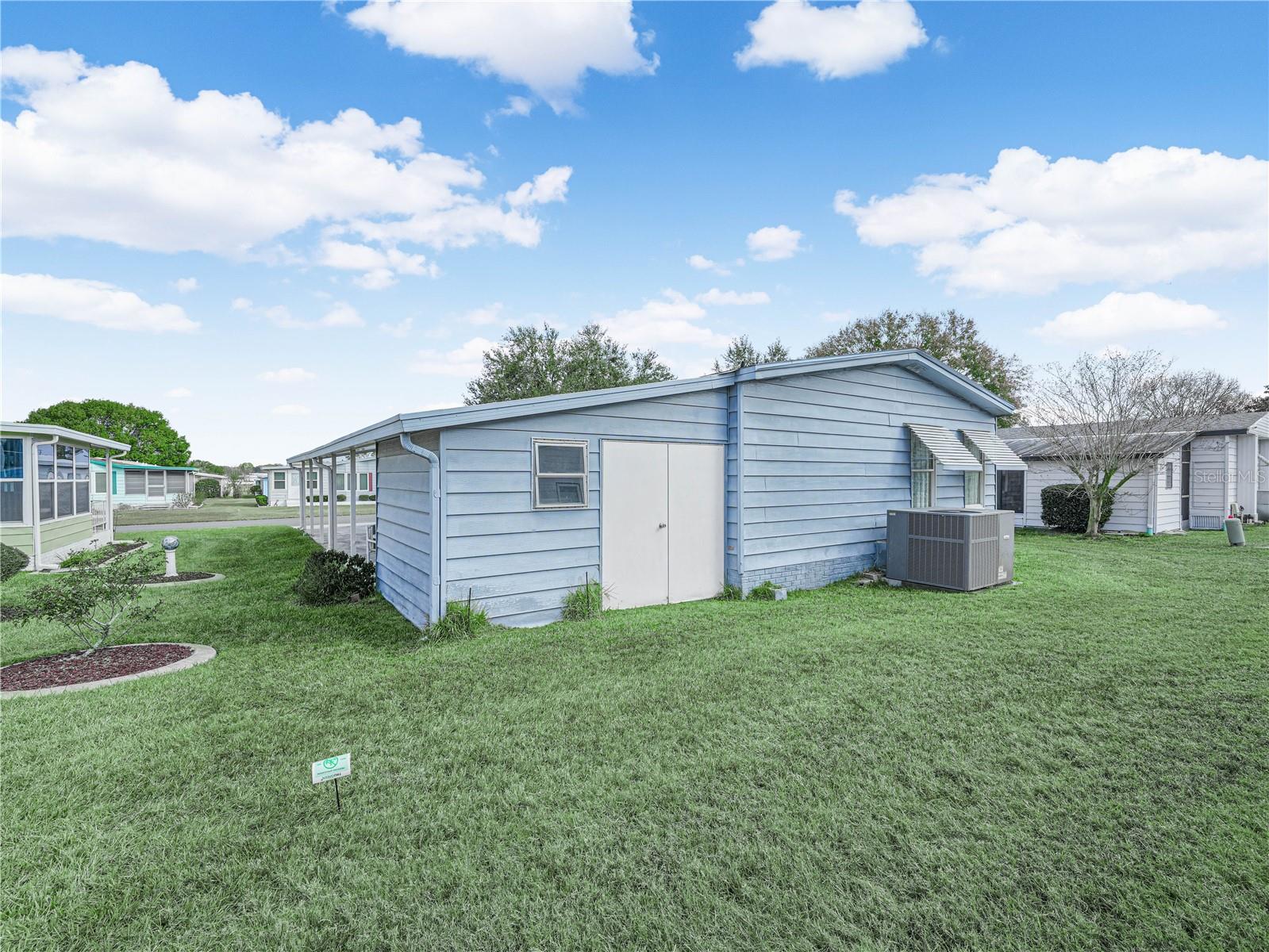 FOXWOOD LAKE ESTATES PH 01 - Residential