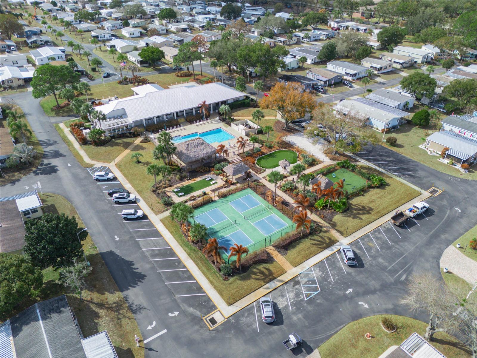 FOXWOOD LAKE ESTATES PH 01 - Residential