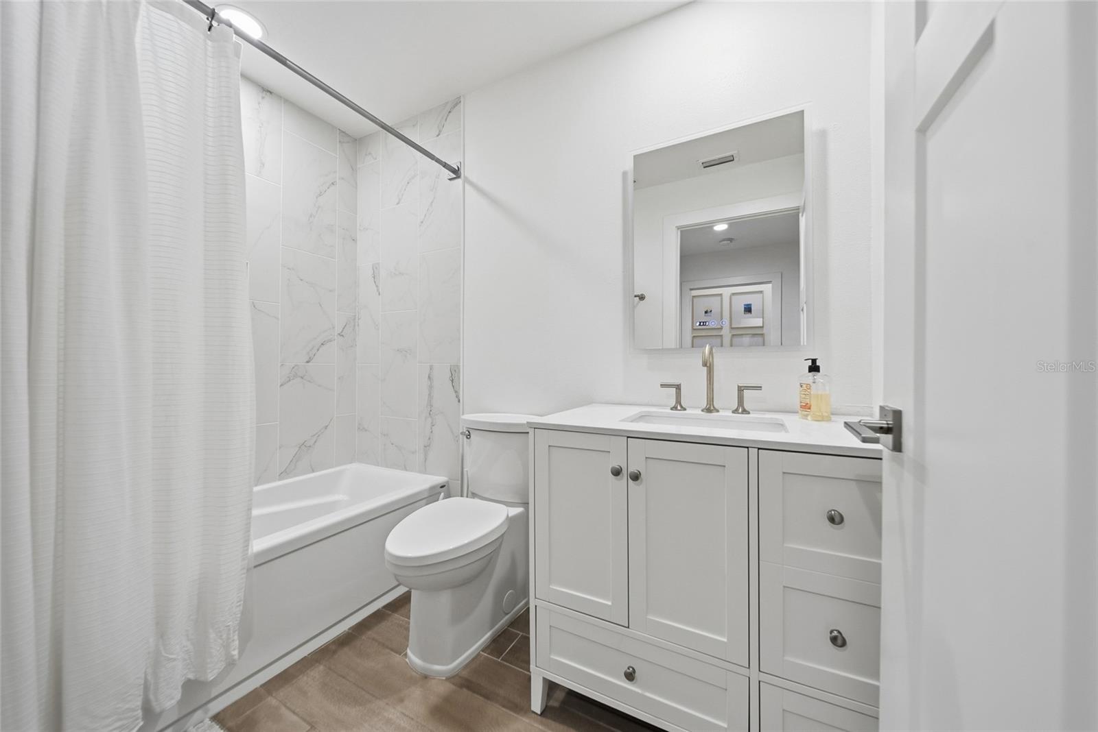 VERANDA 4 AT HERITAGE OAKS - Residential