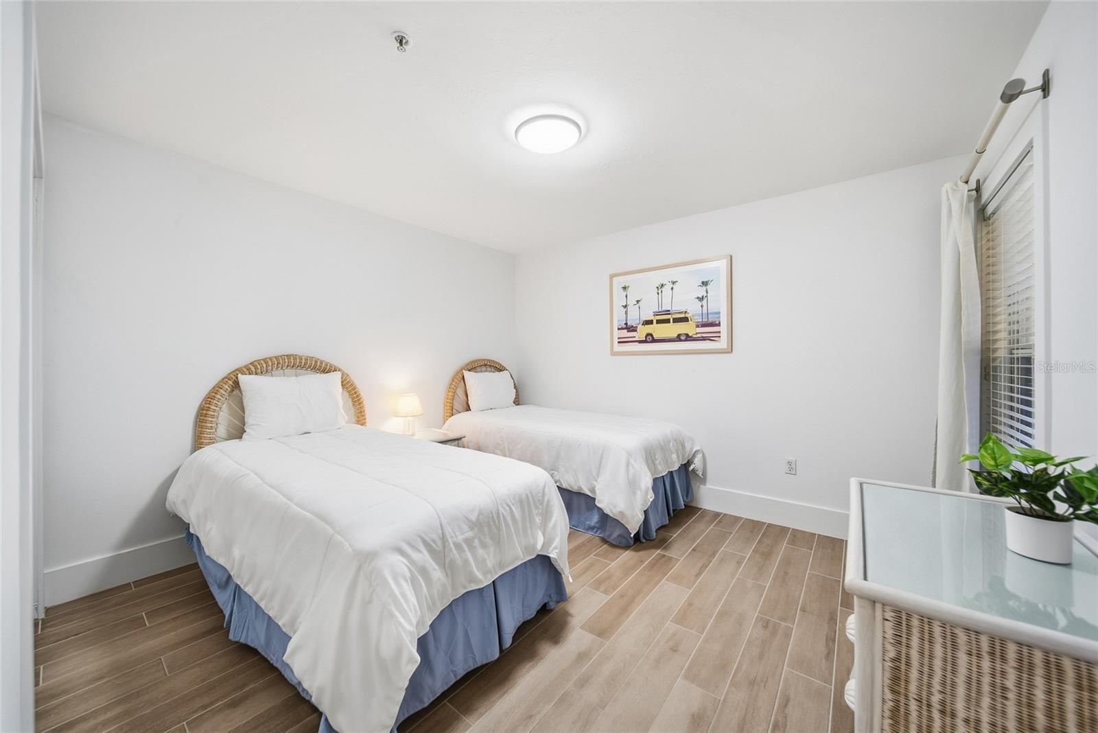 VERANDA 4 AT HERITAGE OAKS - Residential