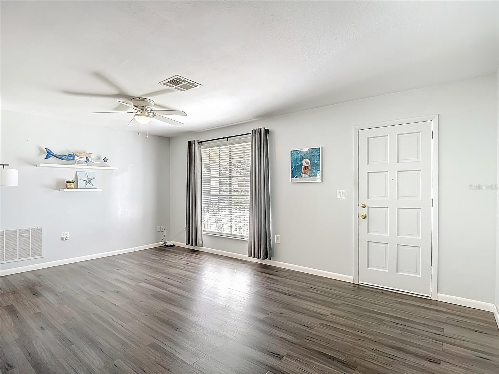 BEACON WOODS EAST SANDPIPER - Residential