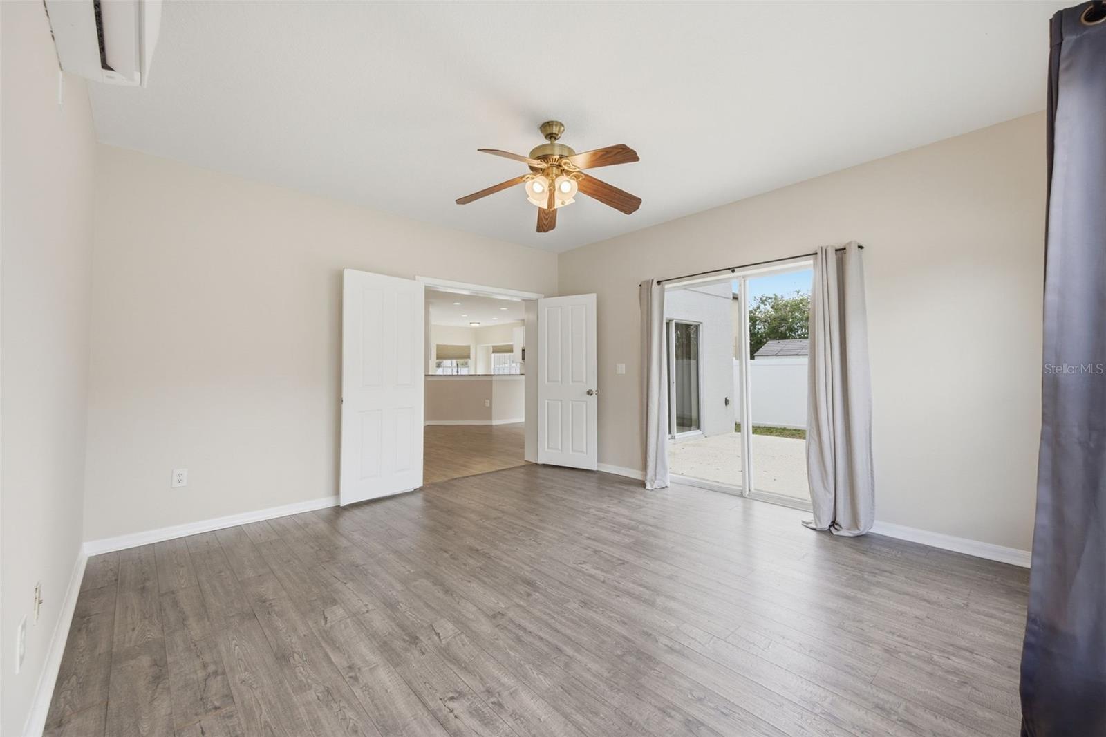 HUNTING CRK MULTI FAM 10 20 - Residential